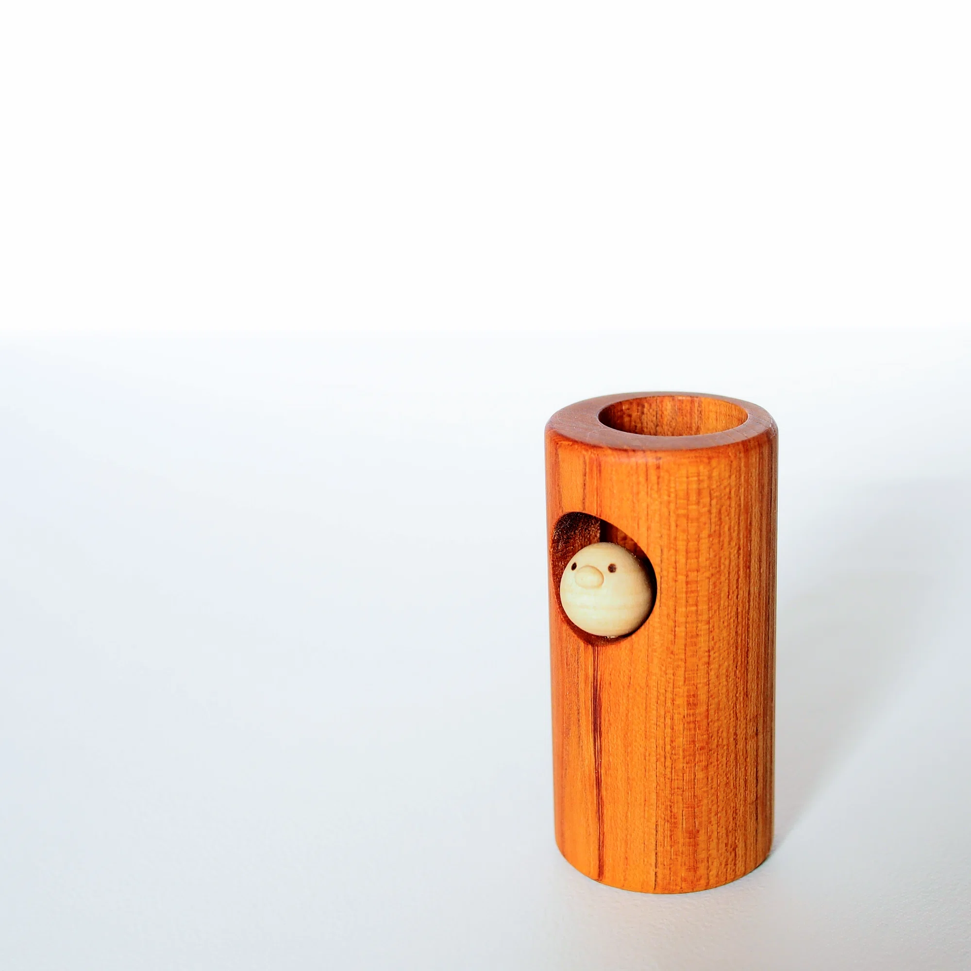 A 'Little Bird's House' Born from Building Blocks - Upcycling