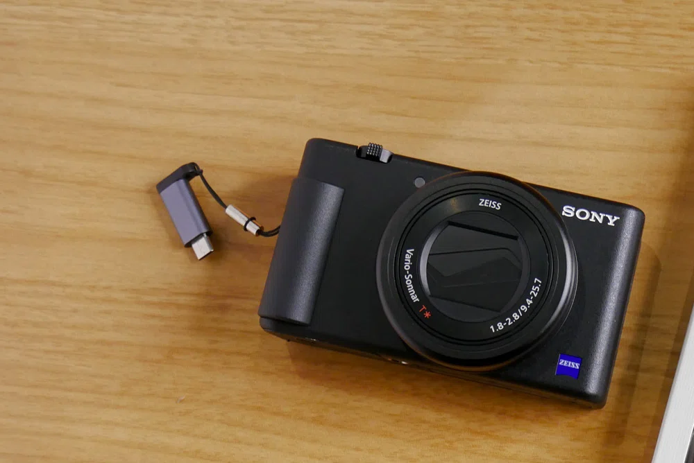 SONY ZV-1のMicroUSBケーブルをどう持ち歩くか問題｜TECH & GO｜でじまろ