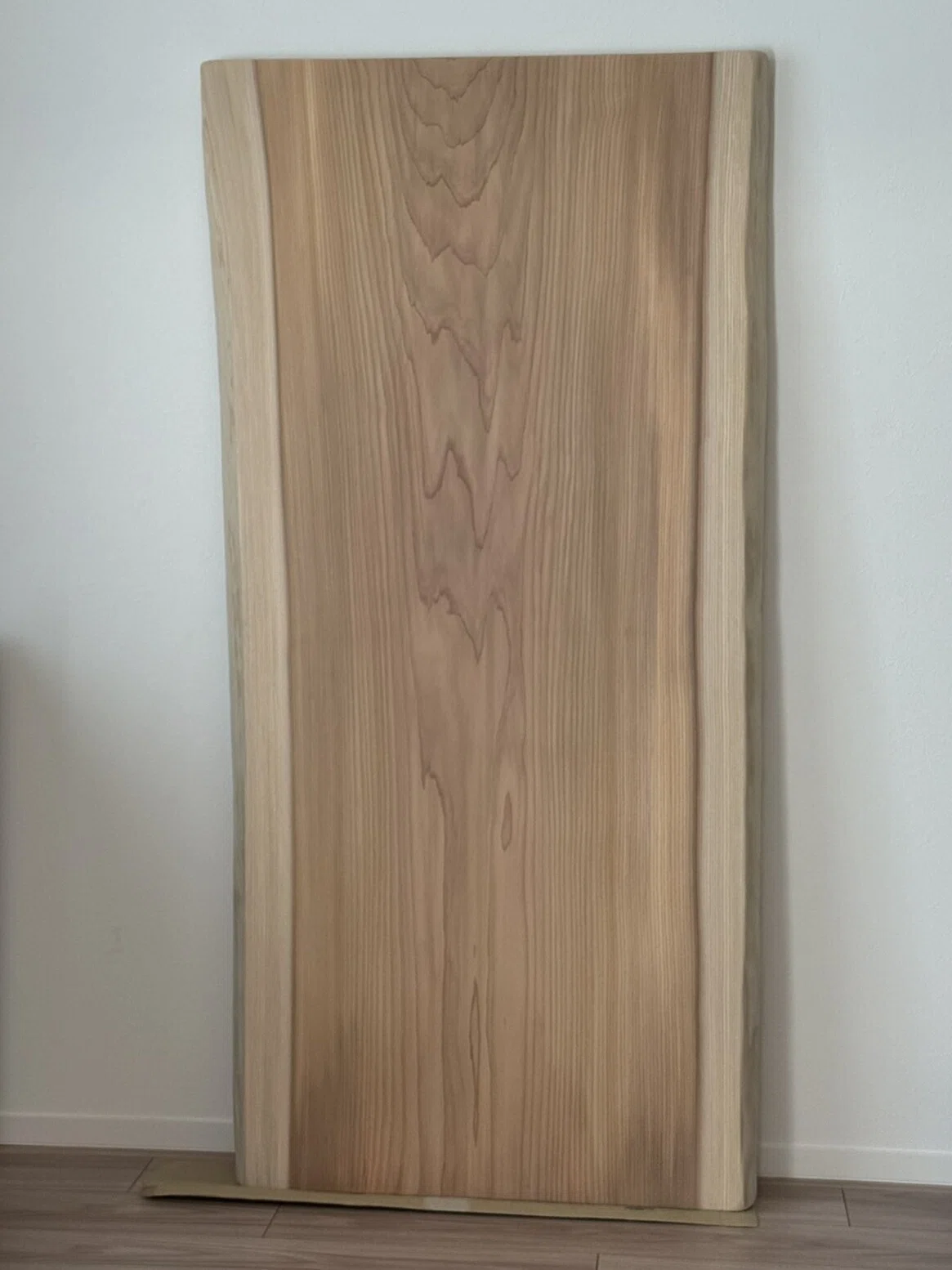 №17杉　一枚板　ＤＩＹおすすめ 杉一枚板デスクの作り方｜素人DIY｜ありんこ