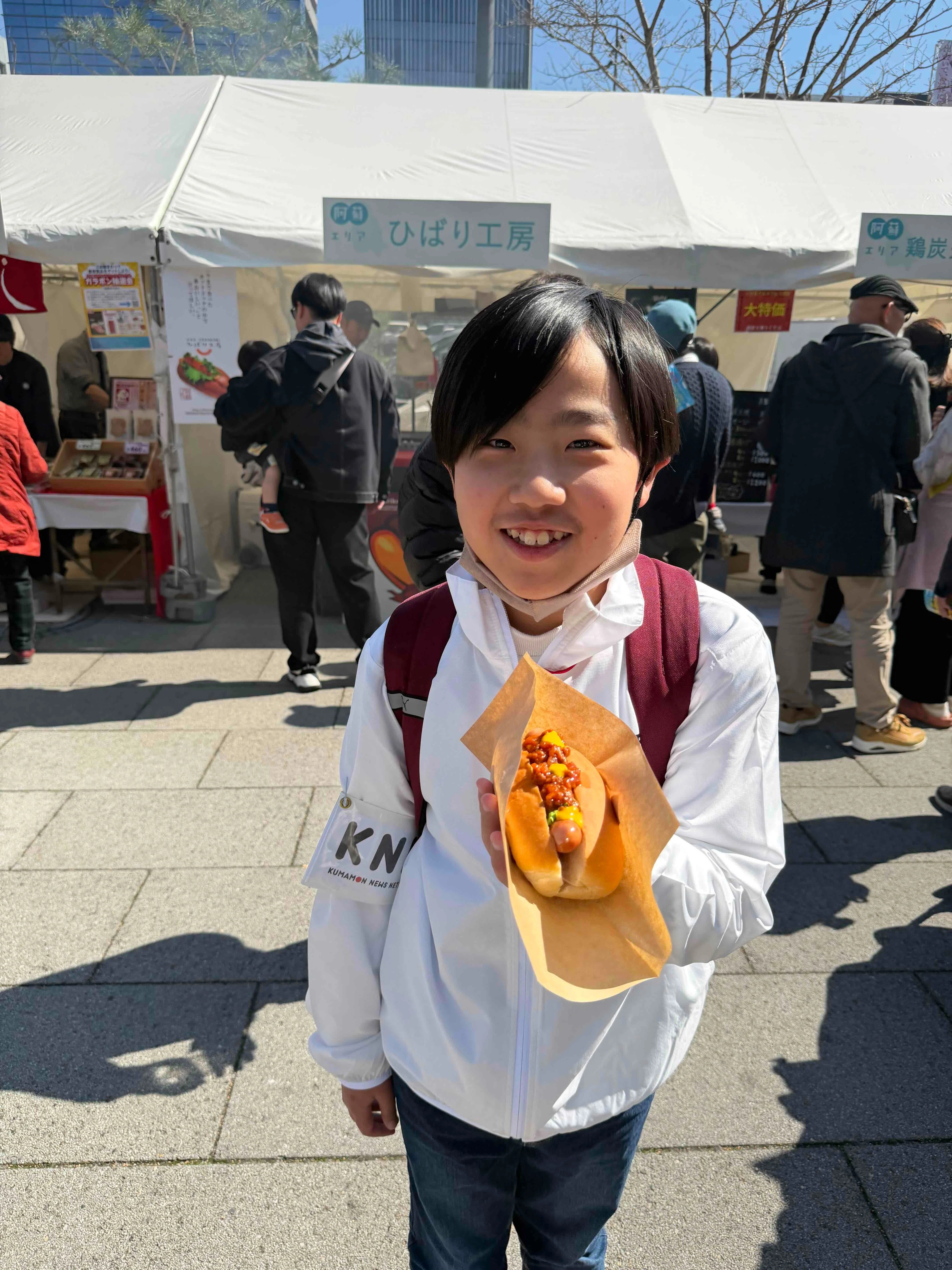 優勝ウインナーを使用した阿蘇のこだわりホットドッグ！（ぜん記者