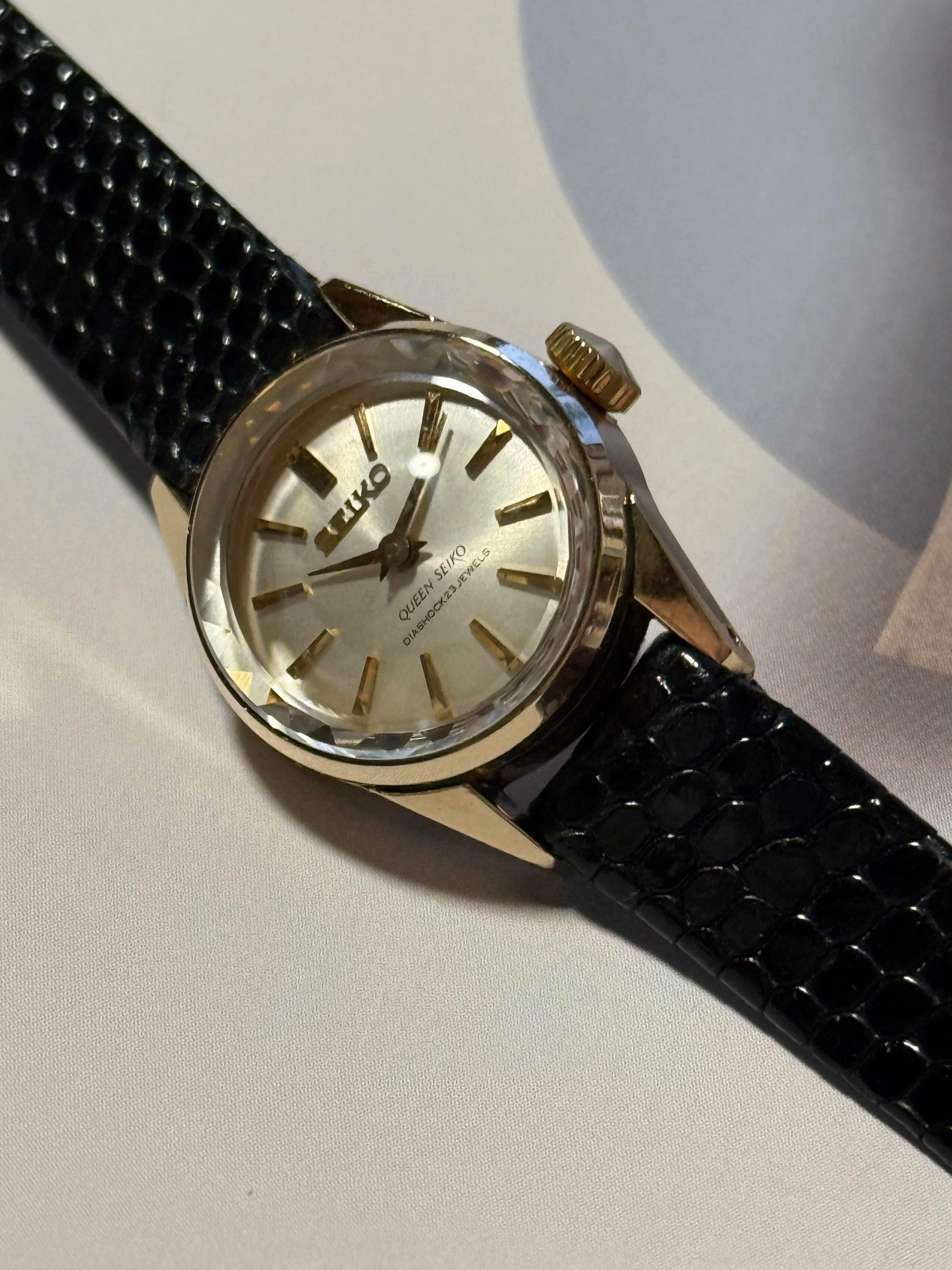 SEIKO アナログ 腕時計 手巻き　クィーンセイコー　ダイヤショック 第266回 一押し、クイーンセイコー｜kkclub