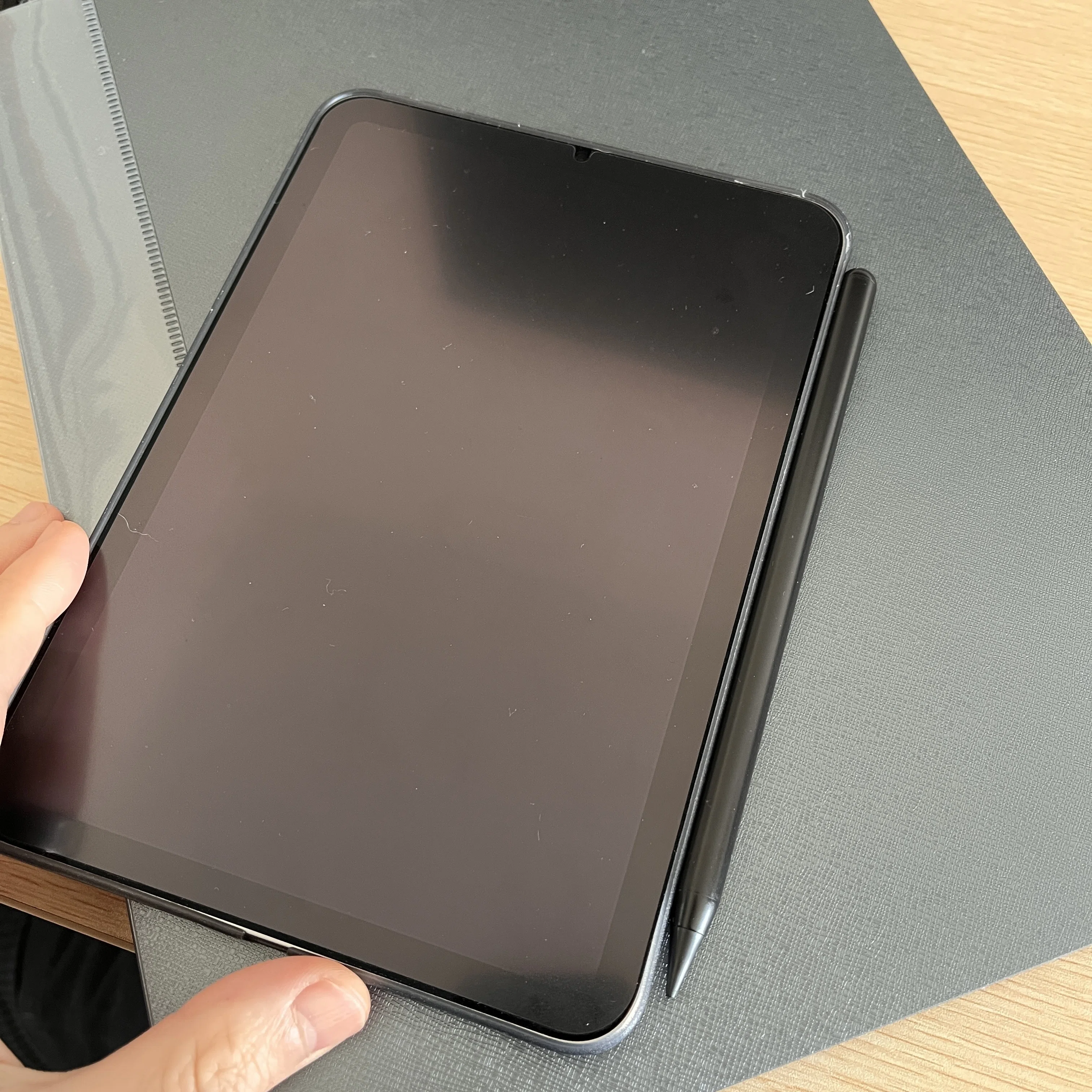 iPad mini 7購入から一年半】僕がアクセサリー選びで意識してること