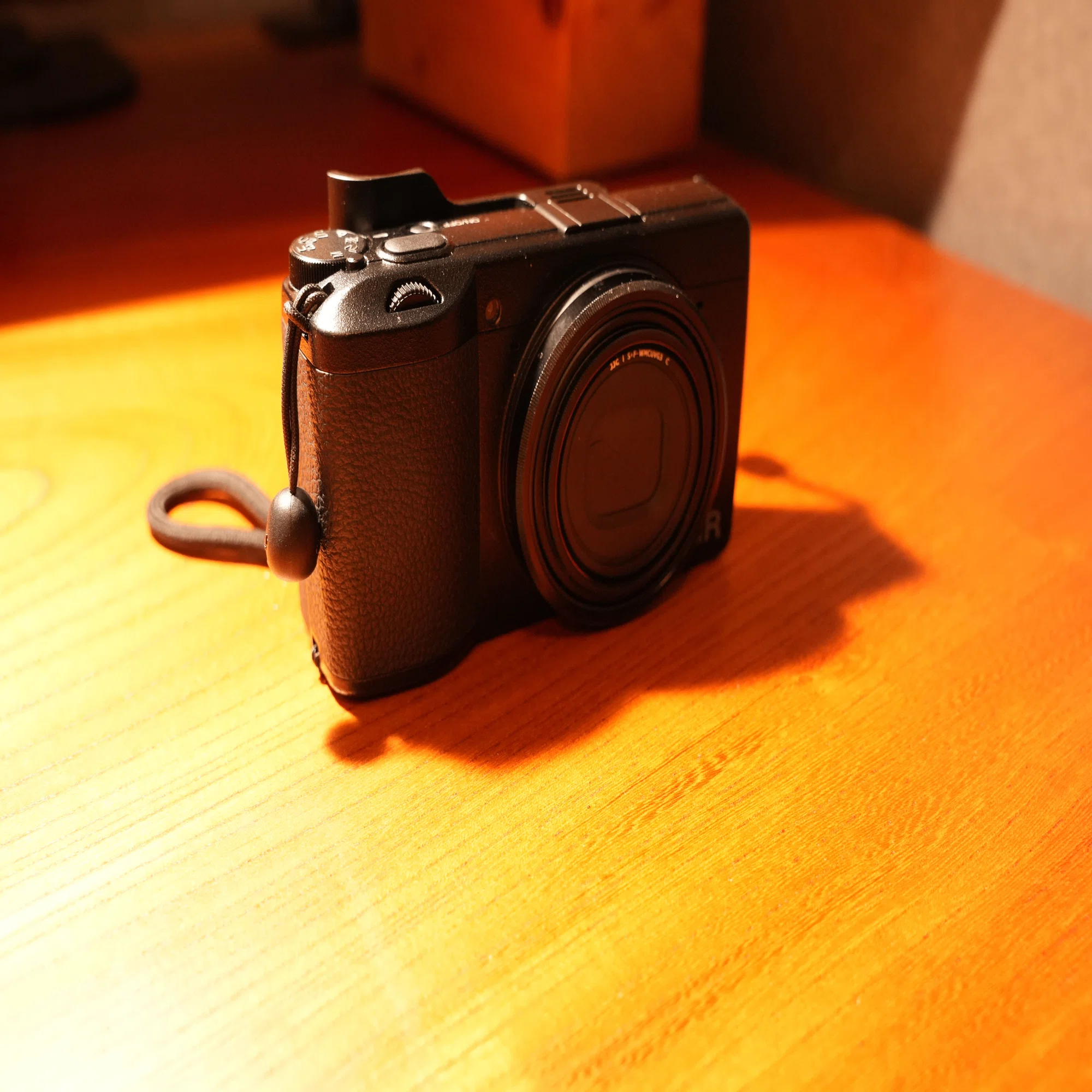 さらば高級文鎮!Sony α7CII完全体 降臨 〜SIGMA 28-70mm F2.8 レビュー