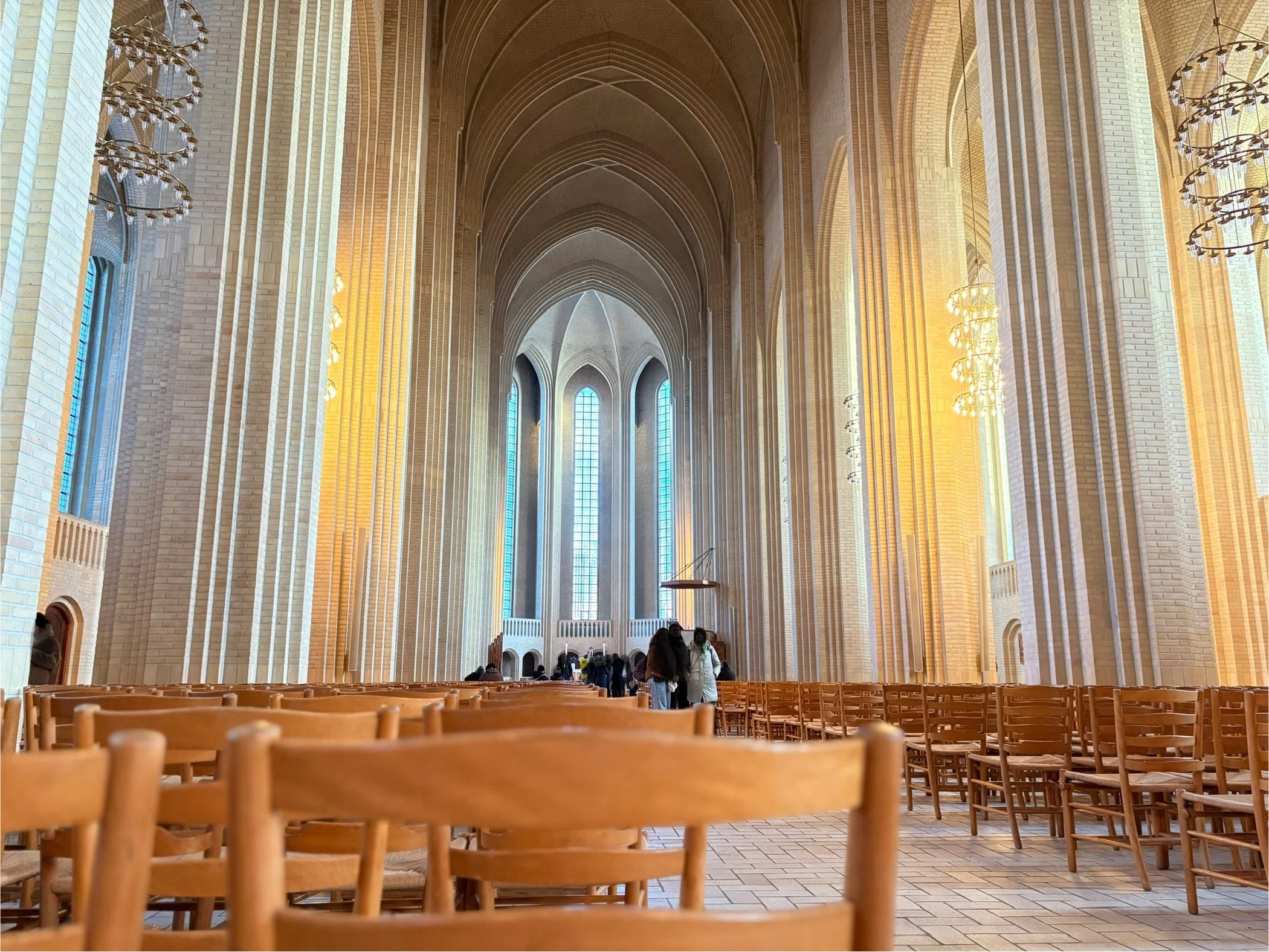 🇩🇰コペンハーゲン郊外の美しい教会「Grundtvig's Church」｜グルント