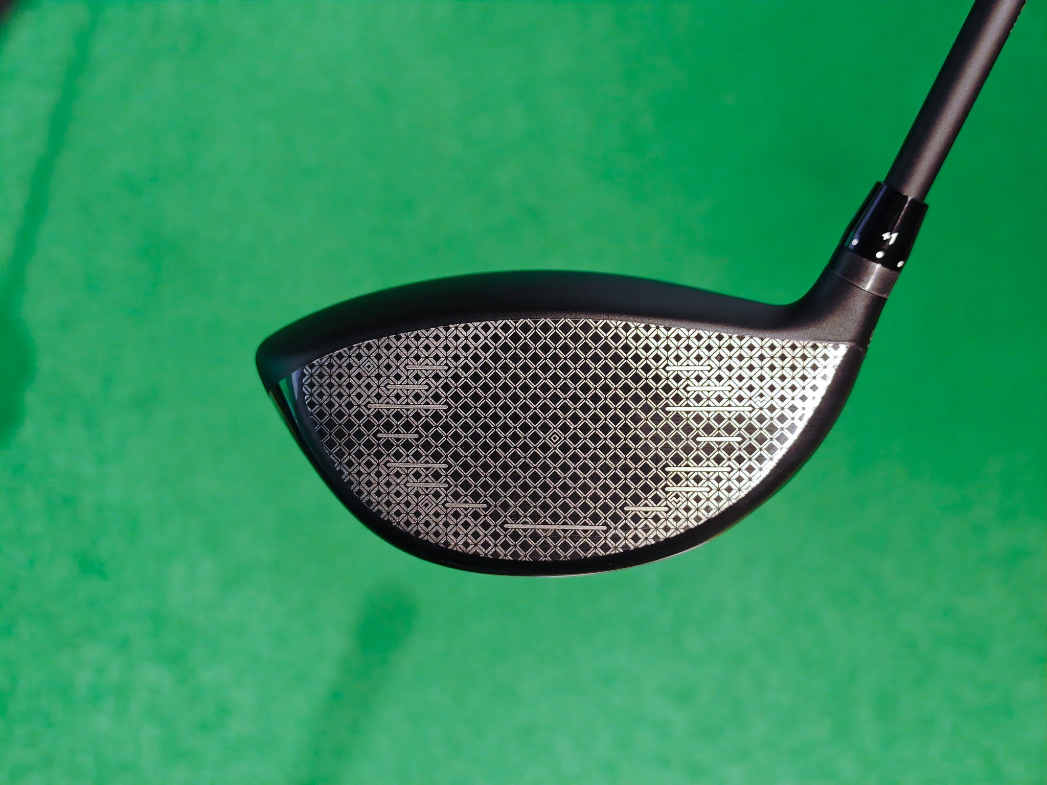 試打評価】ONOFF AKA 2026 ドライバー｜HS40前後のスライサーには最適