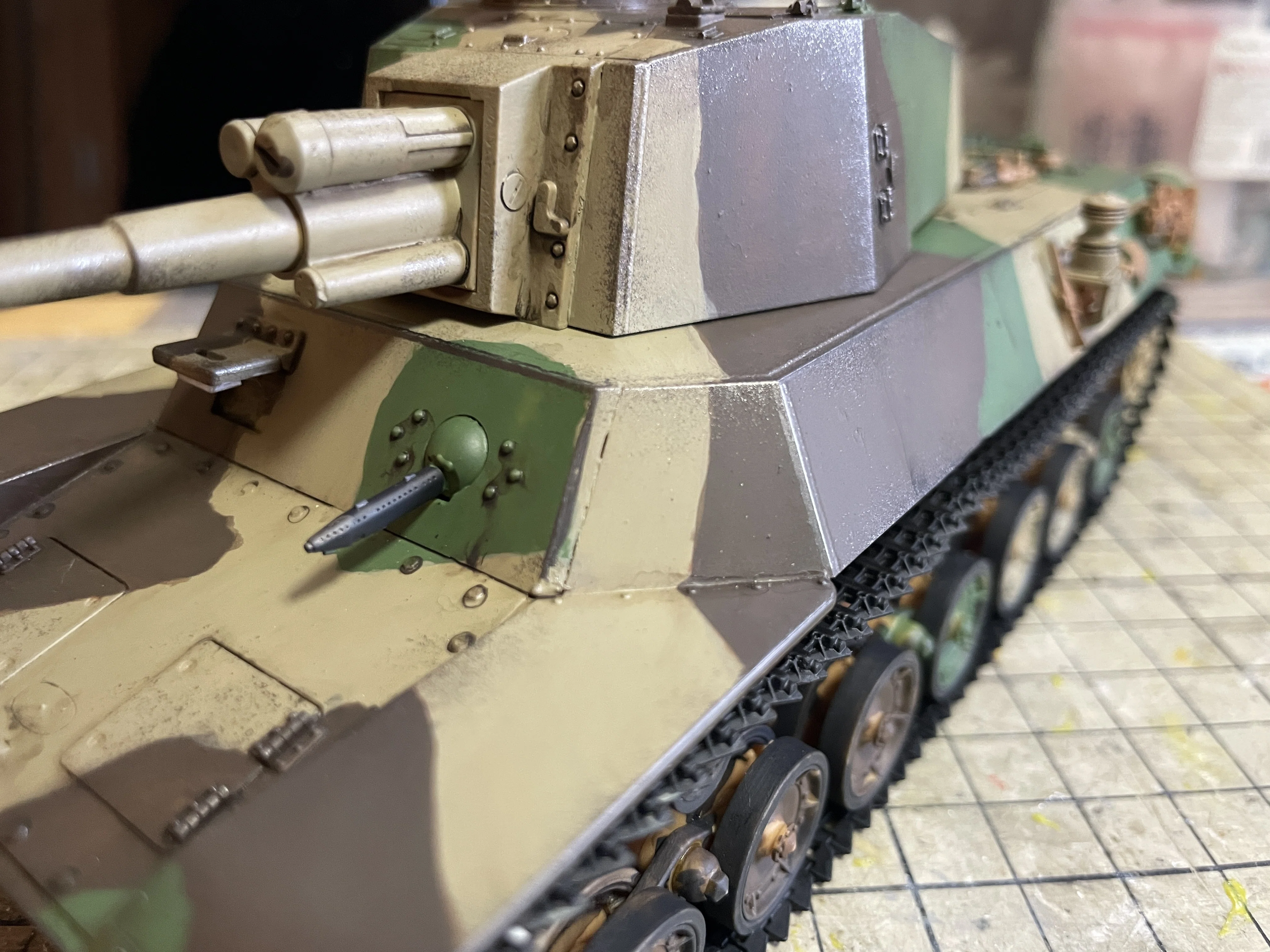 ジオラマを作ろう！【ファインモールド 四式中戦車 量産型】③｜でこぽん