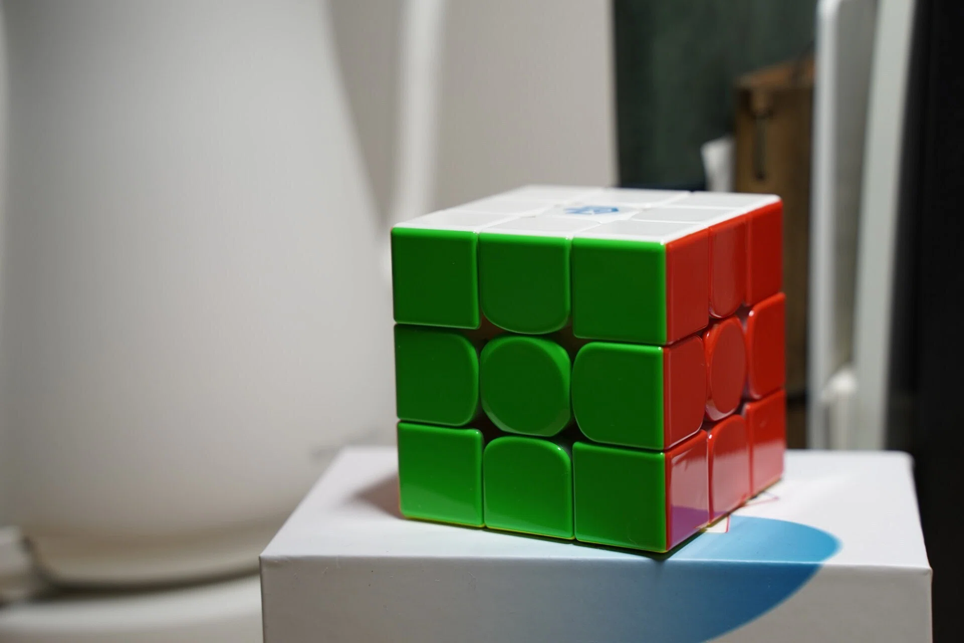 The Day My 23-Year-Old Rubik s Cube Exploded, I Tried Taking on a Challenge for the Future 雨宿しゃも
