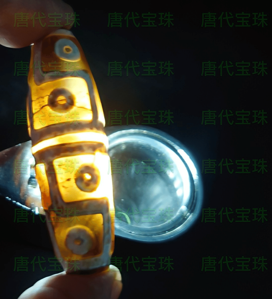 個体番号hana202号 ​#老天珠 ​#西藏天珠 ​#至純天珠 ​ ​#傳世品 ​#地質