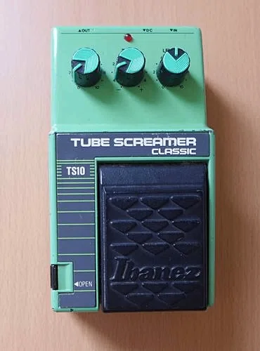 WARM AUDIO Tube Squealer｜TS10モード搭載でSRVファンにもおすすめの