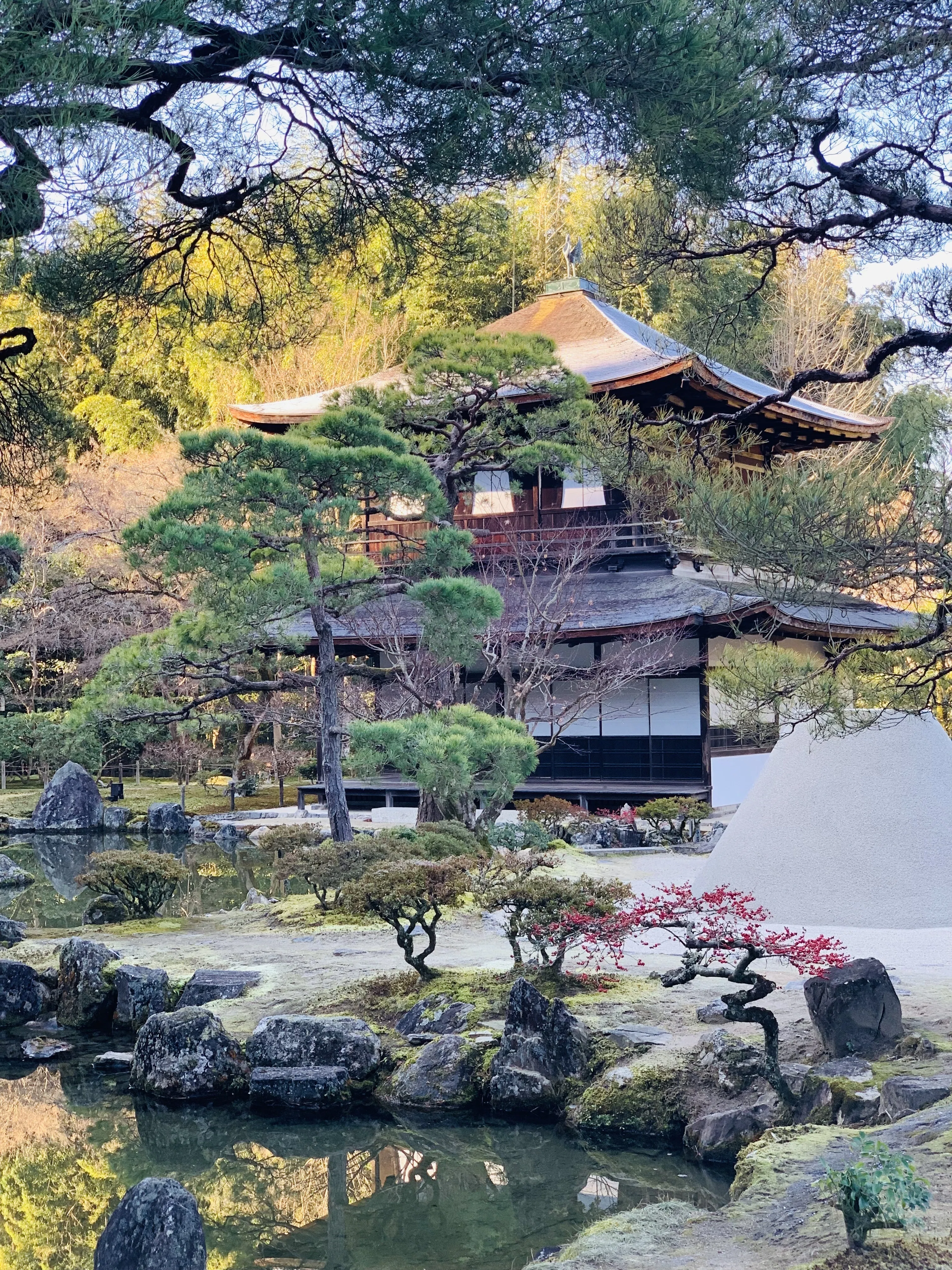 梨地銀仕上げ★銀閣寺★置物 銀閣寺と総本店｜Aya SEA | Tokyo, music, life & spirit.