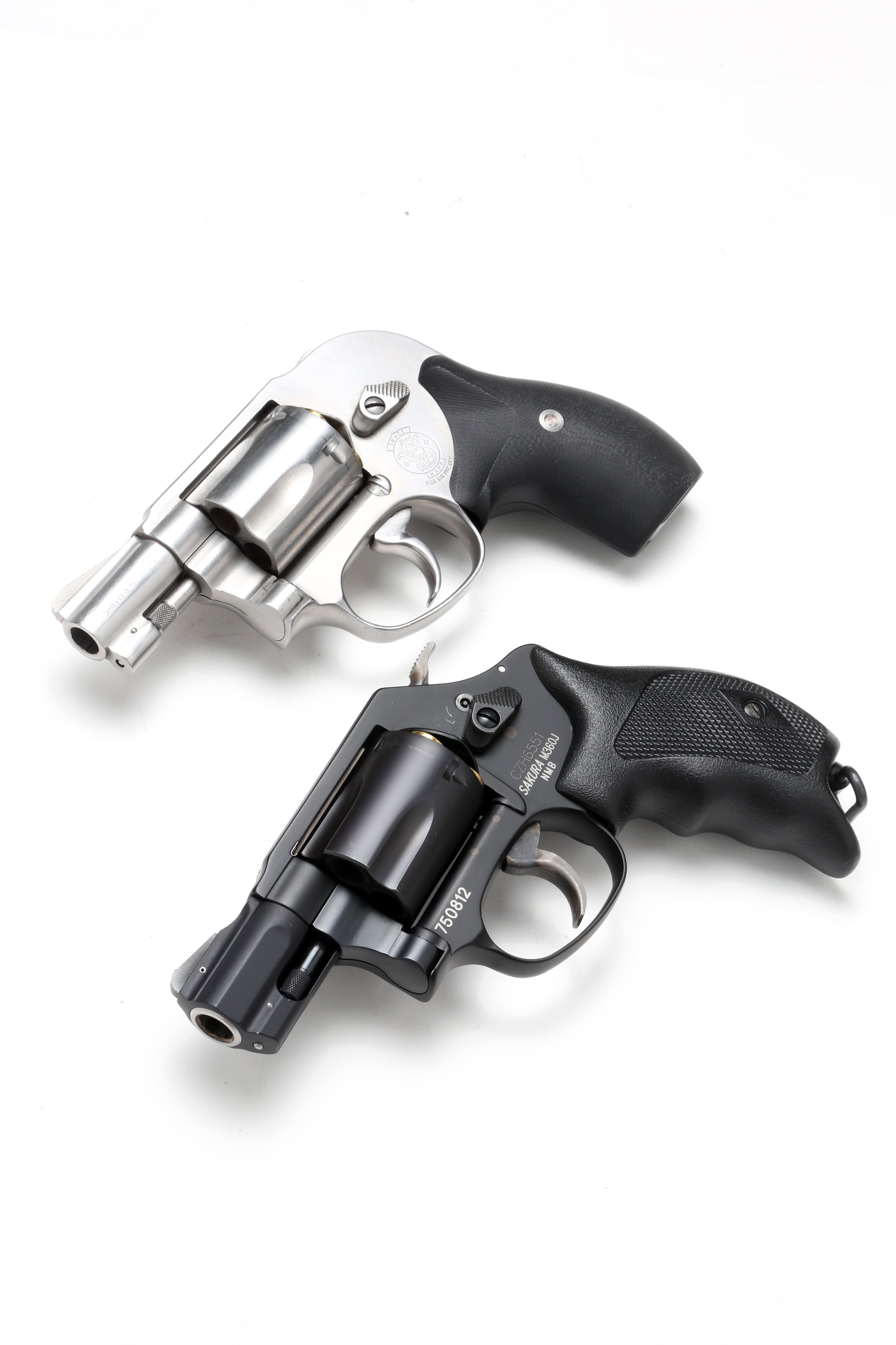 お巡りさんの拳銃。スミス&ウェッソン SAKURA M360J 日本警察特注