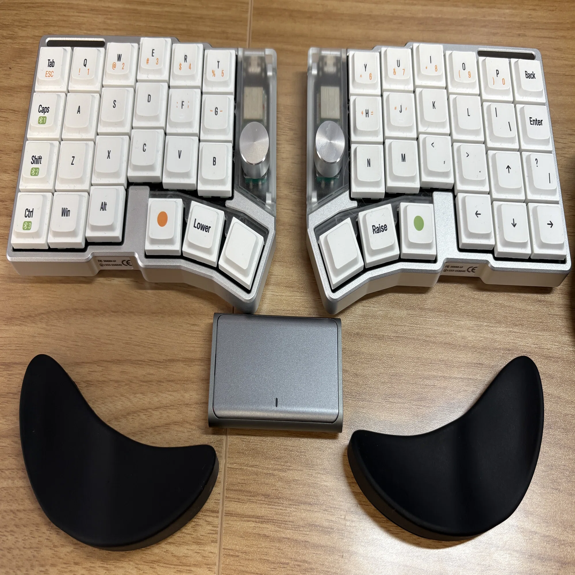 初めての完全無線・分割キーボードにCornix-LPを選んだ理由【完成品で 
