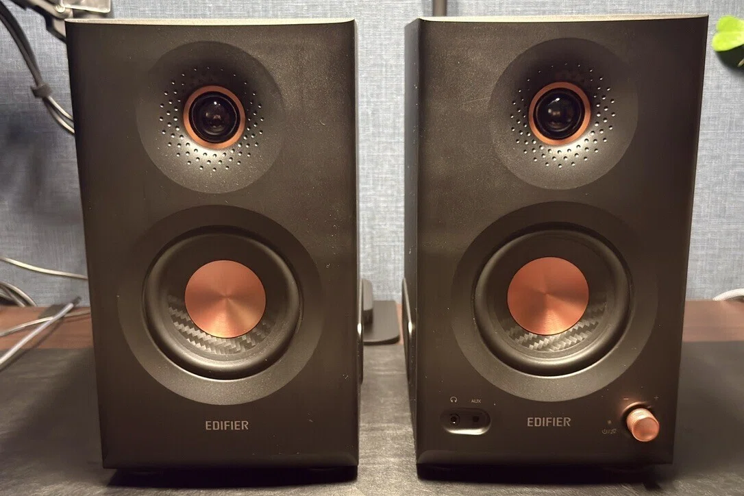 オーディオ】Edifier MR5 レビュー｜音楽用に買ったスピーカーで、映画
