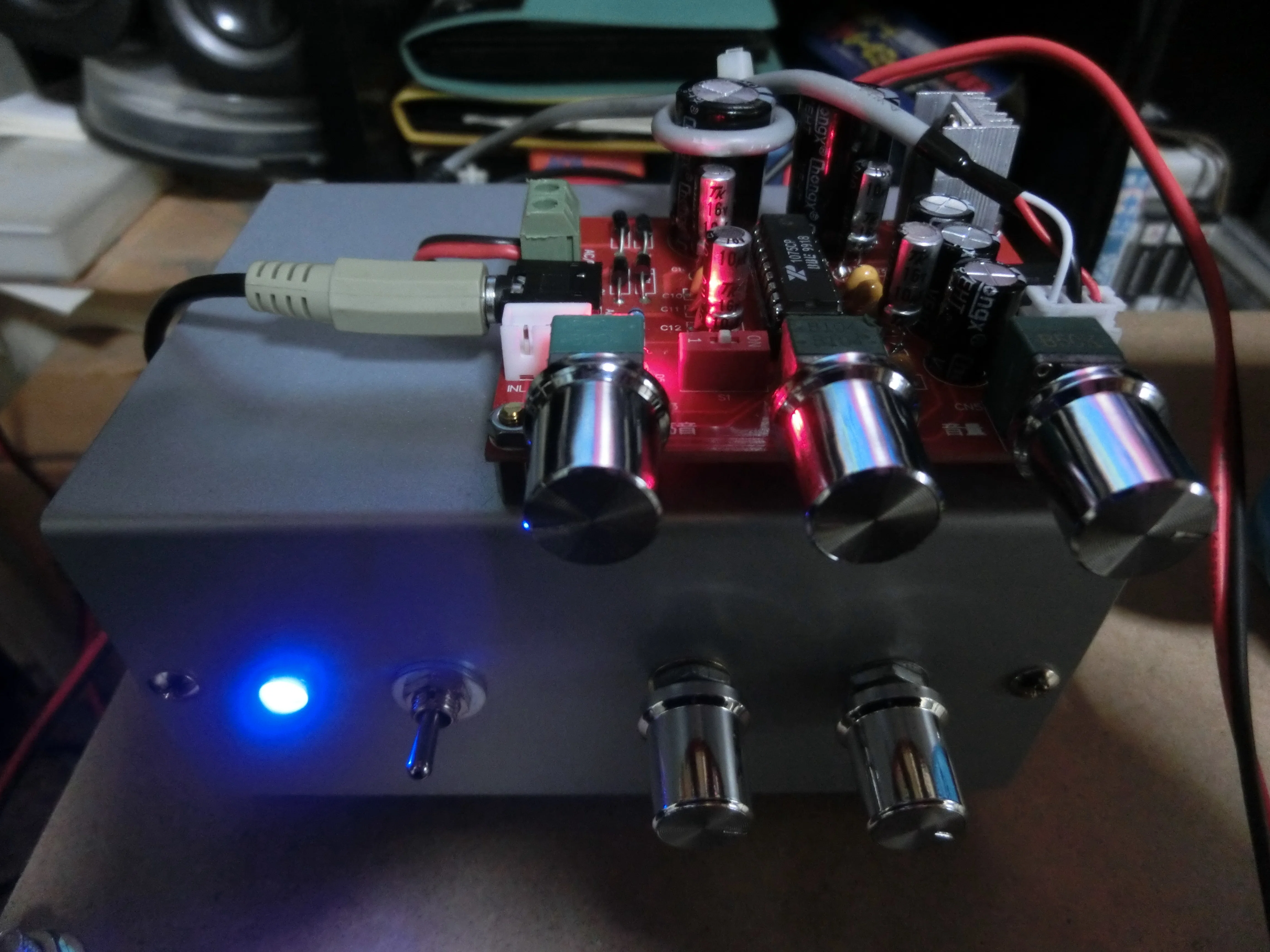 LM384非革命アンプのトーンコントロール基板のコンデンサーを