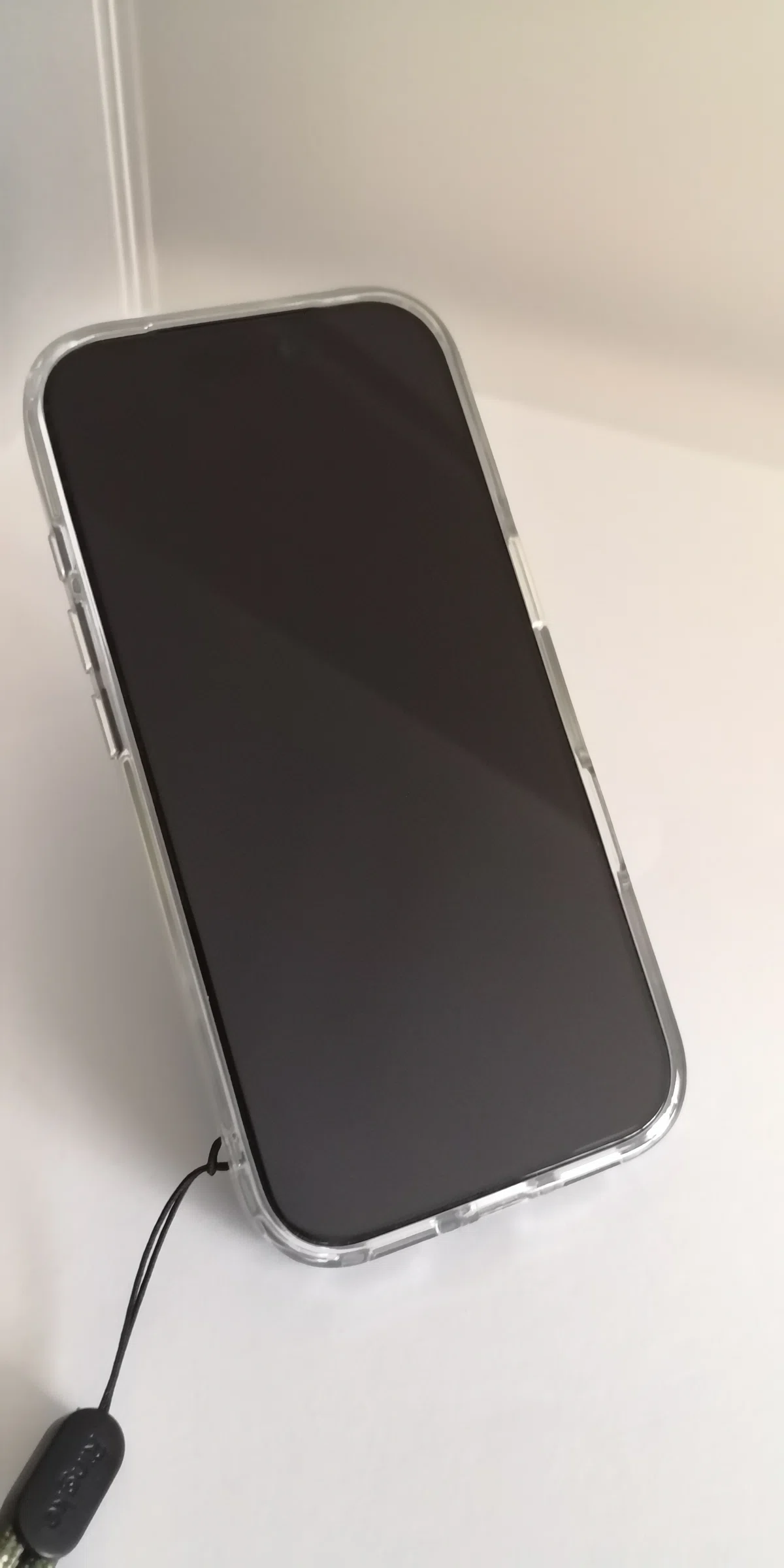 iPhone17Proにガラスフィルムを貼った結果（5ヶ月後）