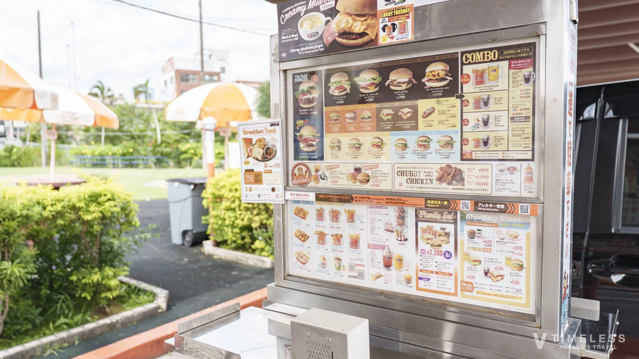 沖縄】50年代のアメリカへタイムスリップ。A&W 牧港店で味わう、レトロ
