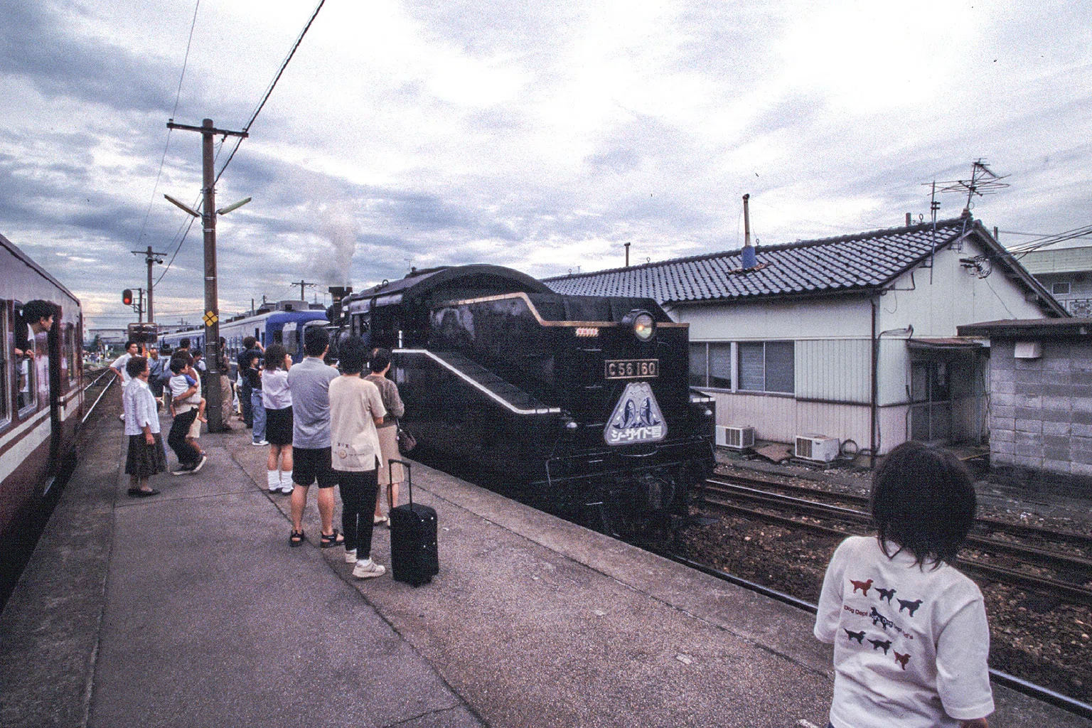 v235, 氷見線：SLシーサイド号-初日 （2002年）｜ひろやん