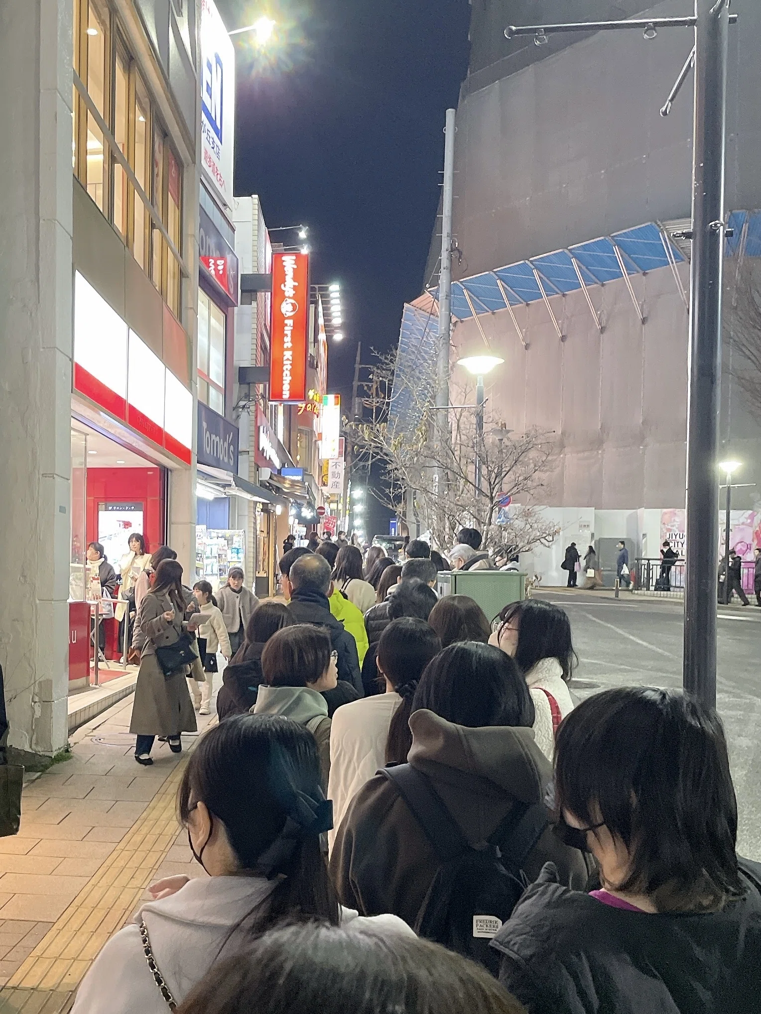 超お得なマカロン詰め放題行ってきた｜のりこ