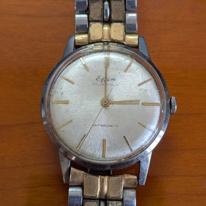 No.412 | Effem | Model number unknown | A 1950s watch that