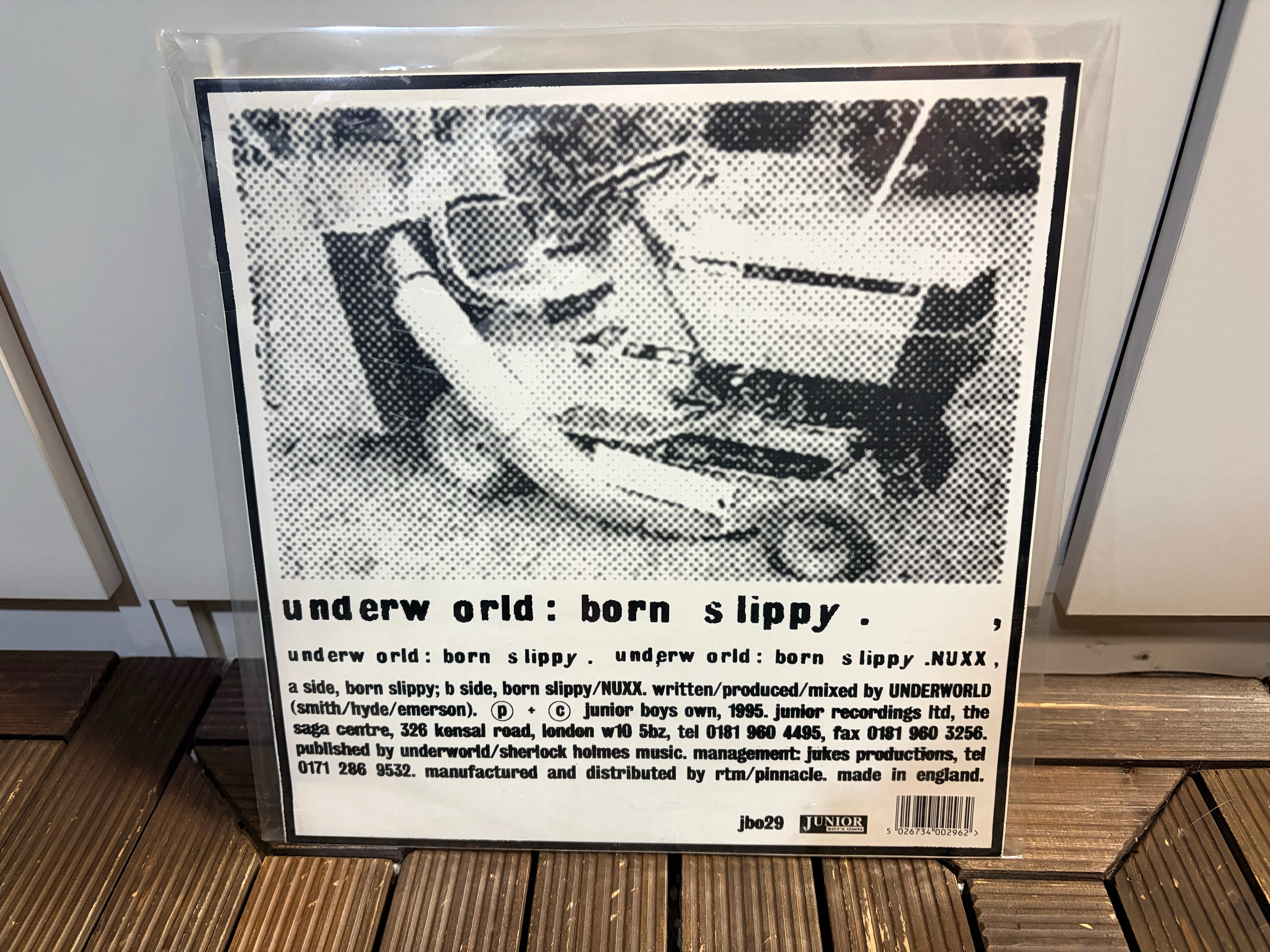みんな大好き！「Born Slippy (Nuxx)」は30年経っても最高のアンセム