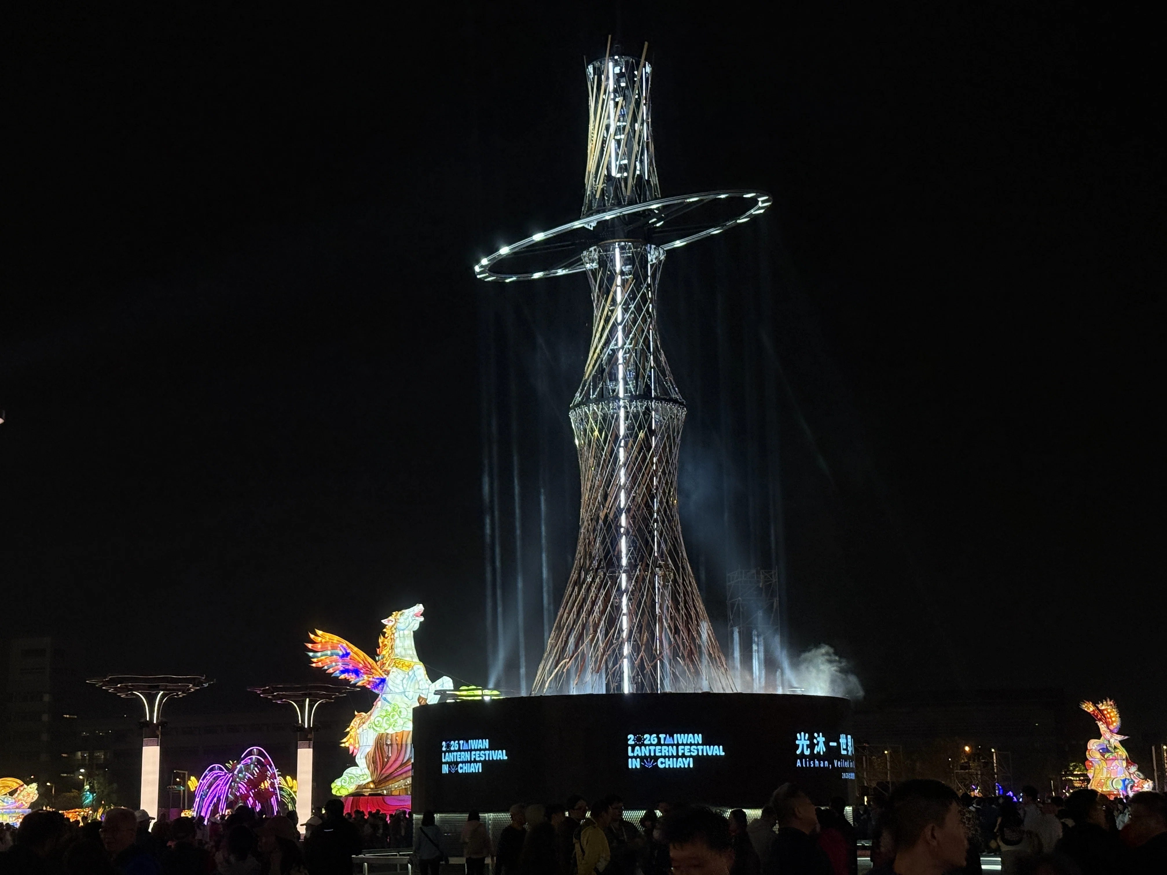 期間限定の台湾最大お祭り】嘉義の夜が光の町になる！2026年台湾