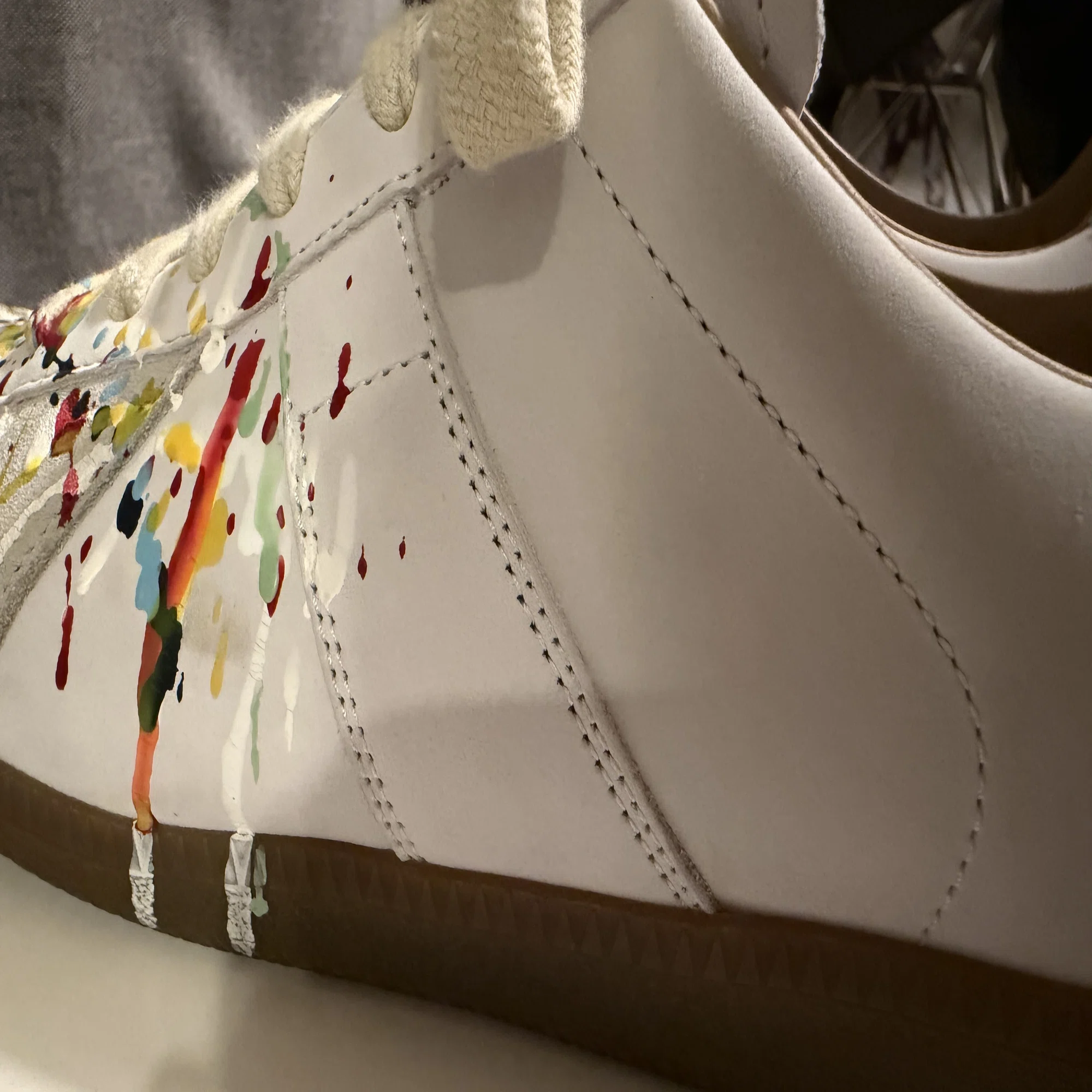 Maison Margiela 22 レプリカスニーカー(ペイント)｜YUKI