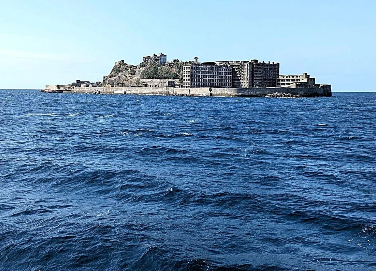 端島 🛳【世界文化遺産】長崎県『軍艦島 (端島) 』～海底炭鉱で栄えた島へ
