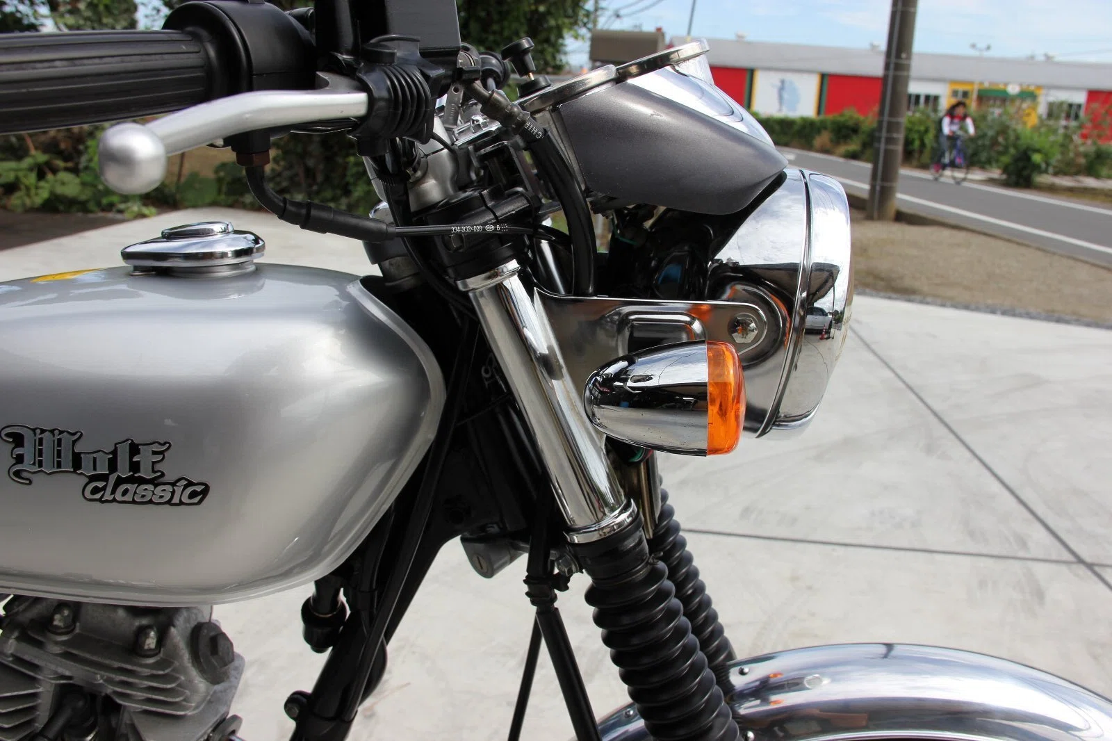 🏍徒然なる記録 ~ 原付をカフェレーサー風にカスタムした話 ~｜fish