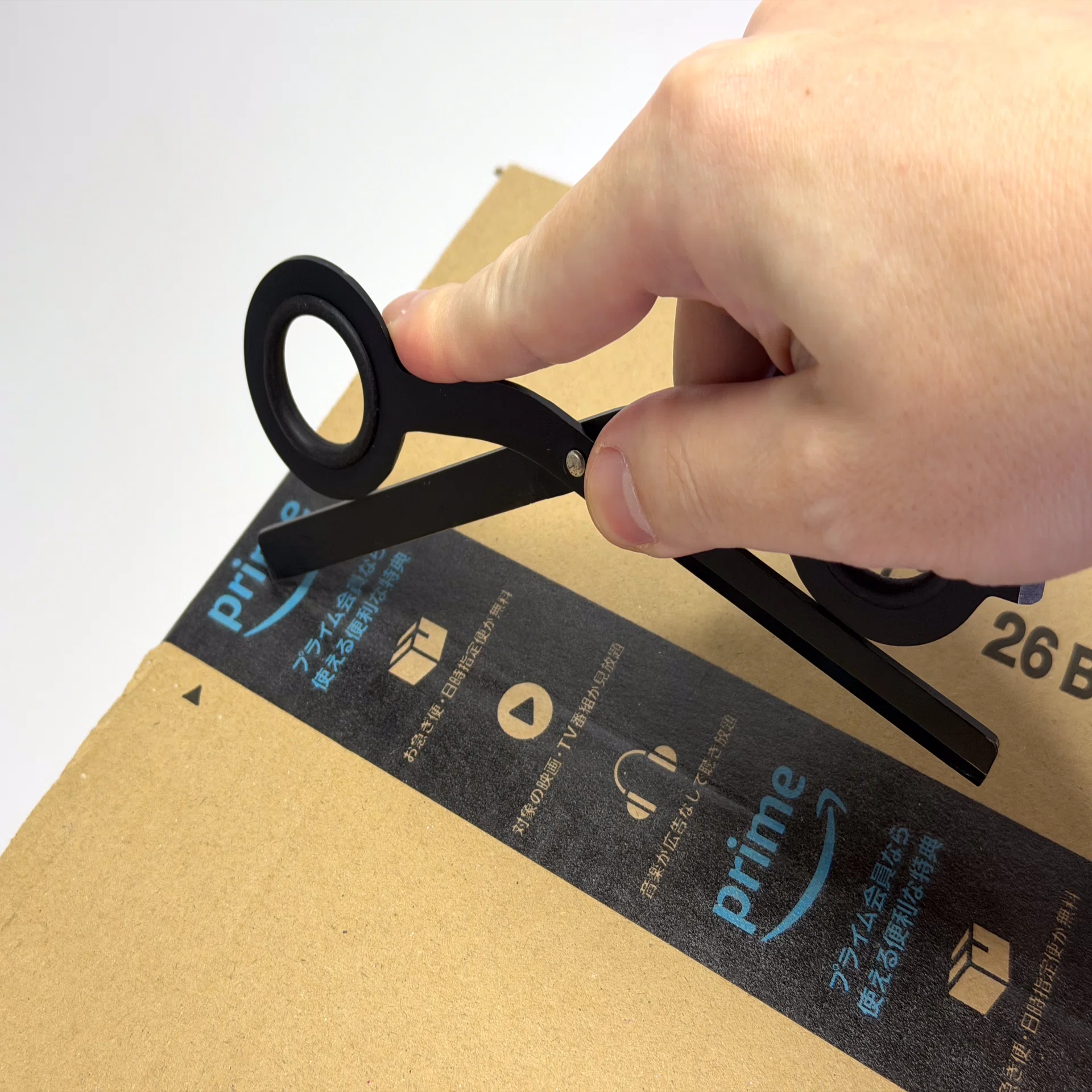 Amazonヘビーユーザーの私が『ハコアケ』を手放せない理由｜KuroBox