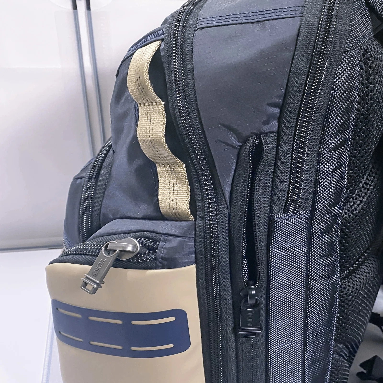 Amazon】「新生活セール」で安くなっている「TUMI」バックパック