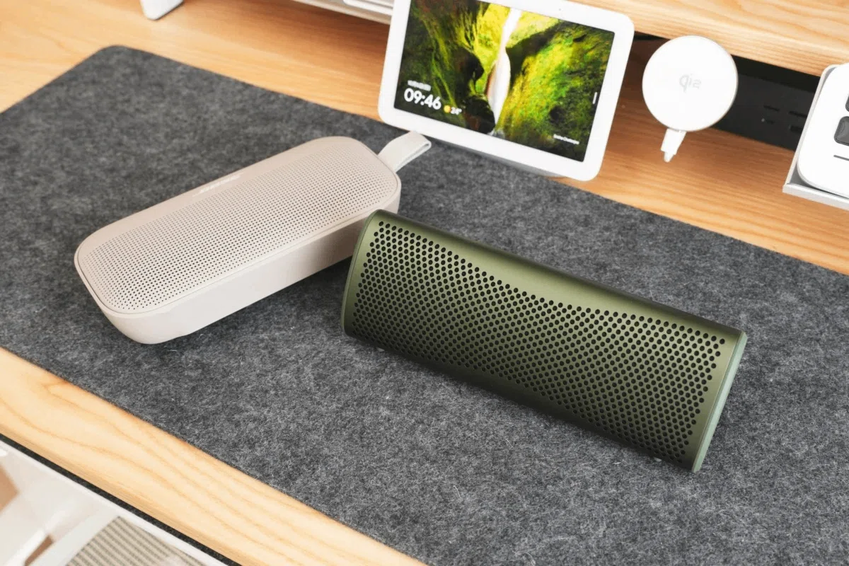 ポータブルは妥協の音」という呪いを解く。約4万円の『KEF Muo』が、僕