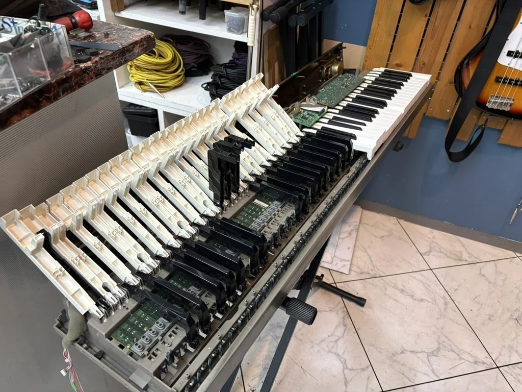 電子ピアノの鍵盤タッチがおかしい原因|音楽スタジオ店長カツミ 電子ピアノの鍵盤タッチがおかしい原因|音楽スタジオ店長カツミ