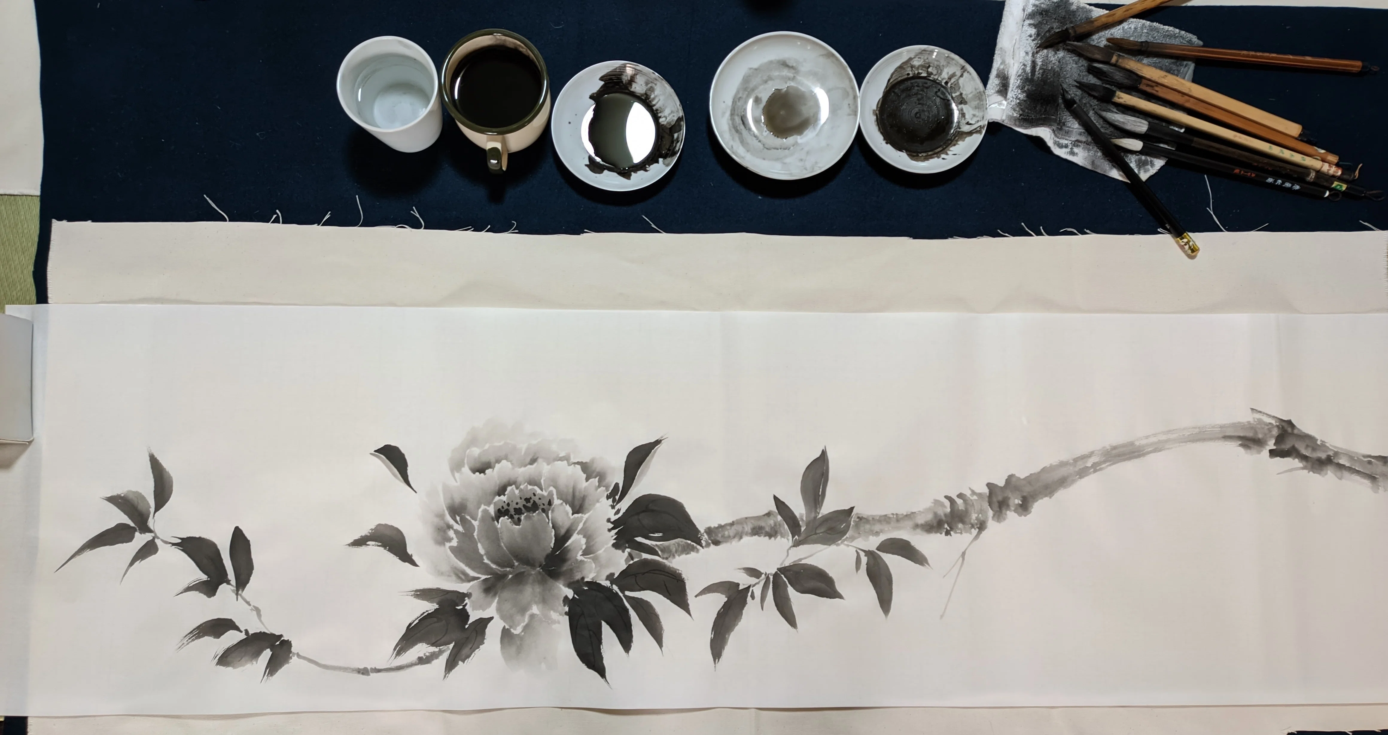 山茶花の水墨画の制作（没骨法）｜書画の魔術師 一健