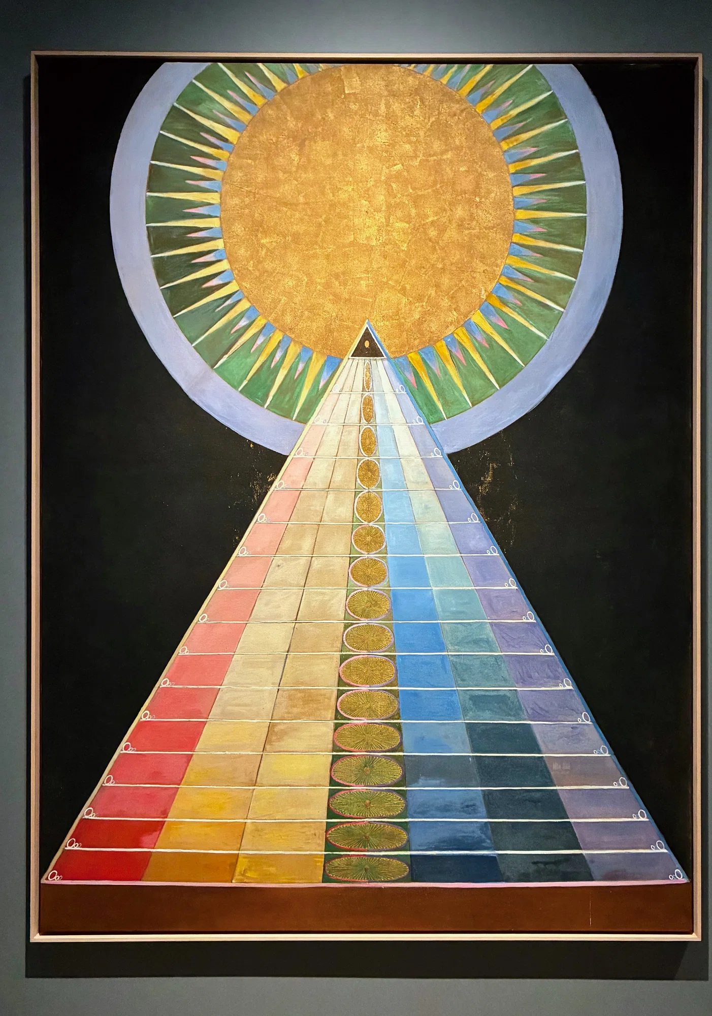 ヒルマ・アフ・クリント展」体験レポ｜東京国立近代美術館で「神殿の