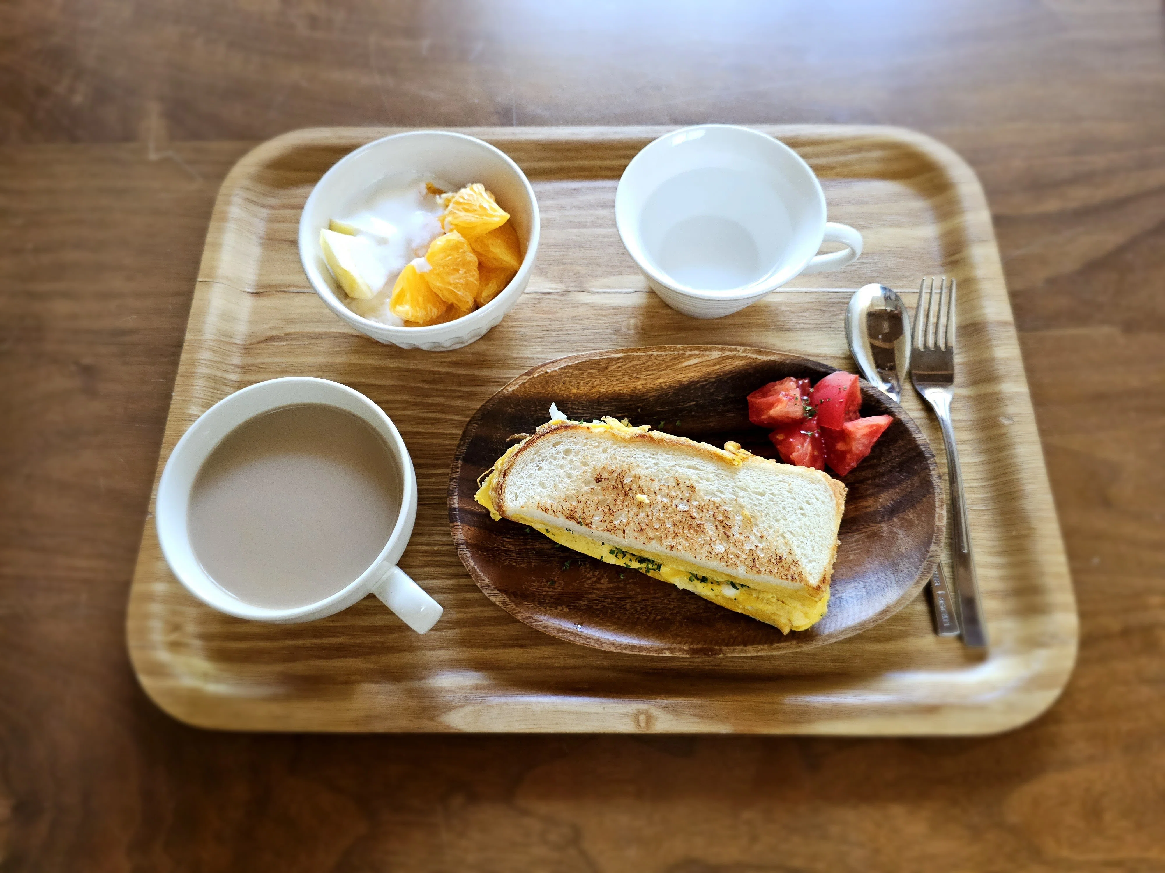 281 パンの朝ごはんいろいろ / パンを楽しむ｜Mocha