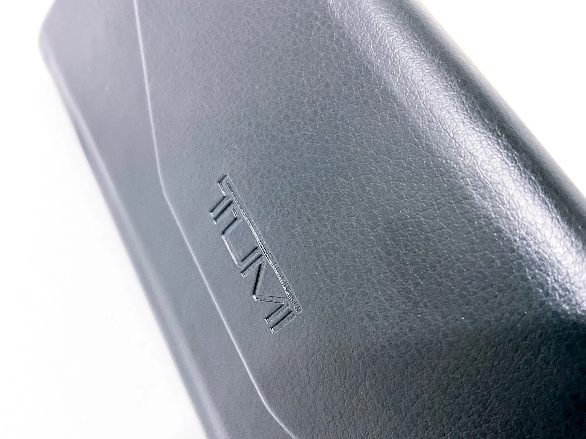 TUMI】サングラス付属の「三角メガネケース」【折り畳み可能】｜MtOjiisan