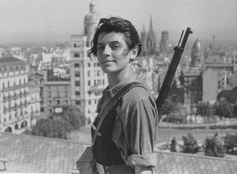 写真家ゲルダ・タロー-女性の視点の報道写真｜artoday - chiaki