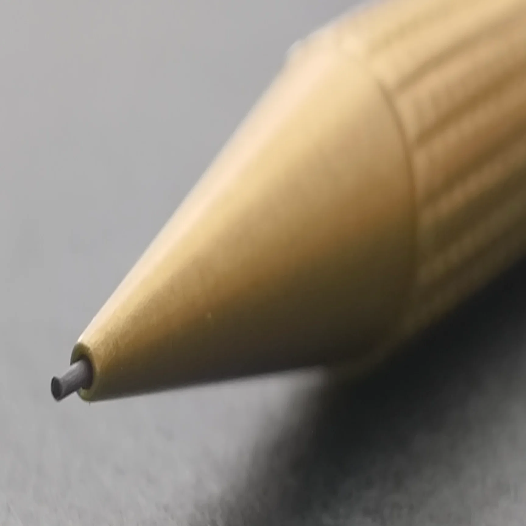 Taylor Stitch The Mechanical Pencil in Brass｜KAWEkollektor