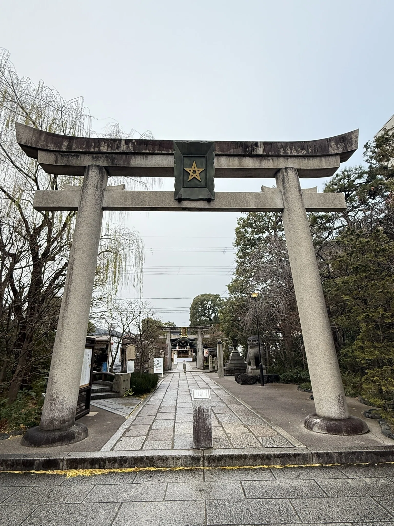 安倍晴明ゆかりの地を巡る｜大阪・京都・奈良──千年前の陰陽師が人を