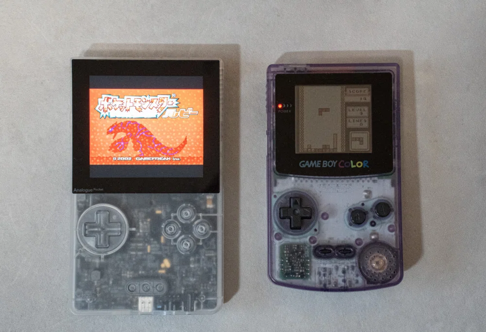 ミニマルなゲームボーイ互換機『Analogue Pocket』でレトロゲームに