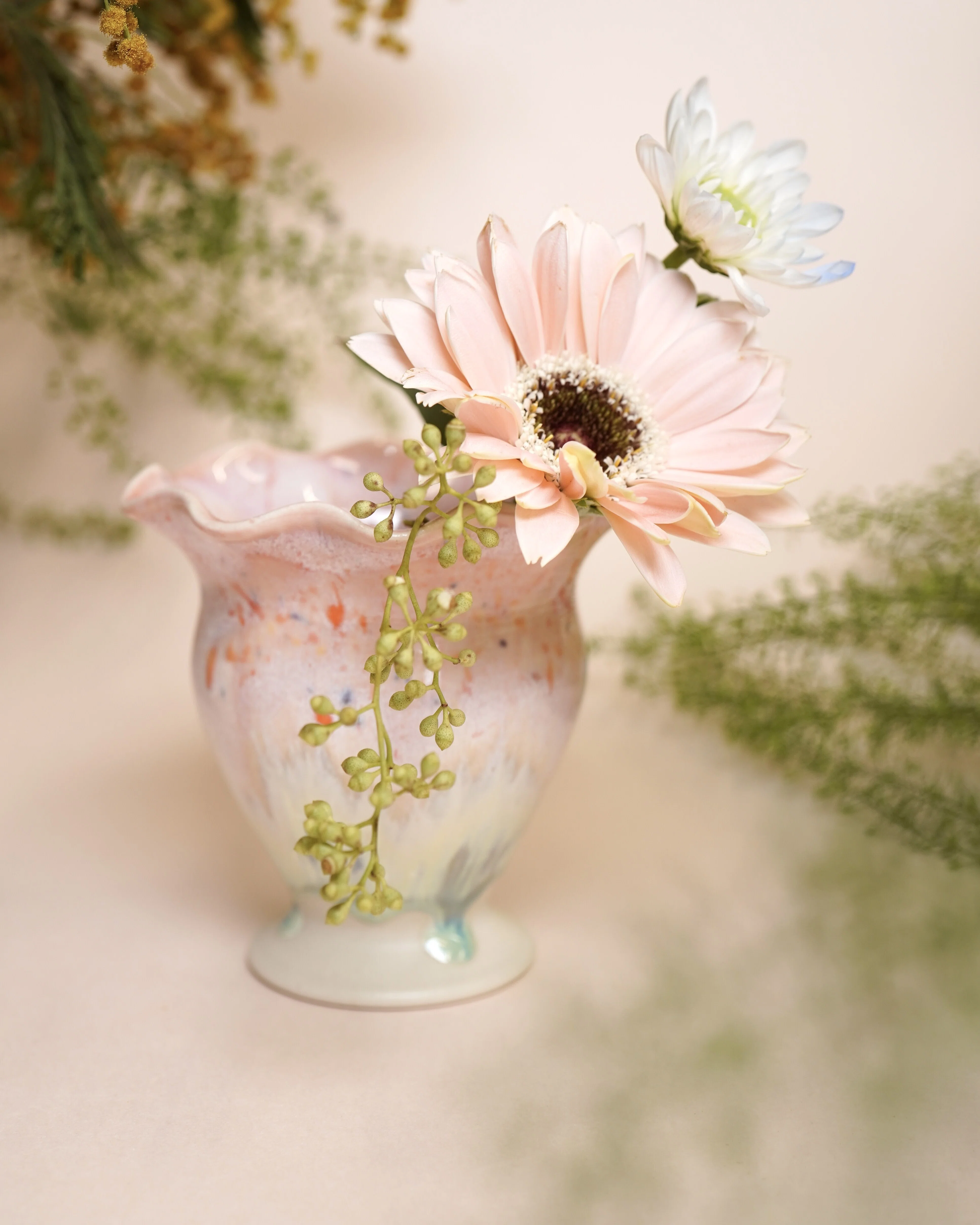 POP-UP NEWS】自然の息遣いが宿る、花器の物語。HIUCHIが紡ぐギリシャ