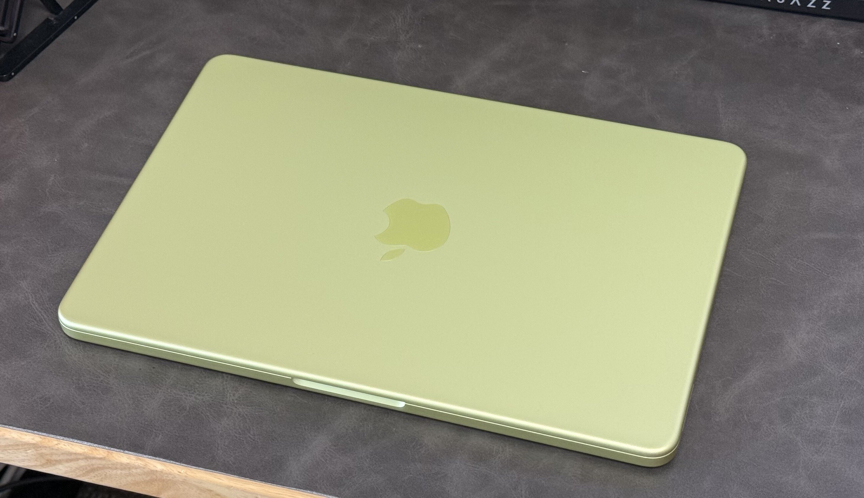 MacBook Neo（シトラス）を開封！第一印象レビュー｜福田伸也 / Shinya