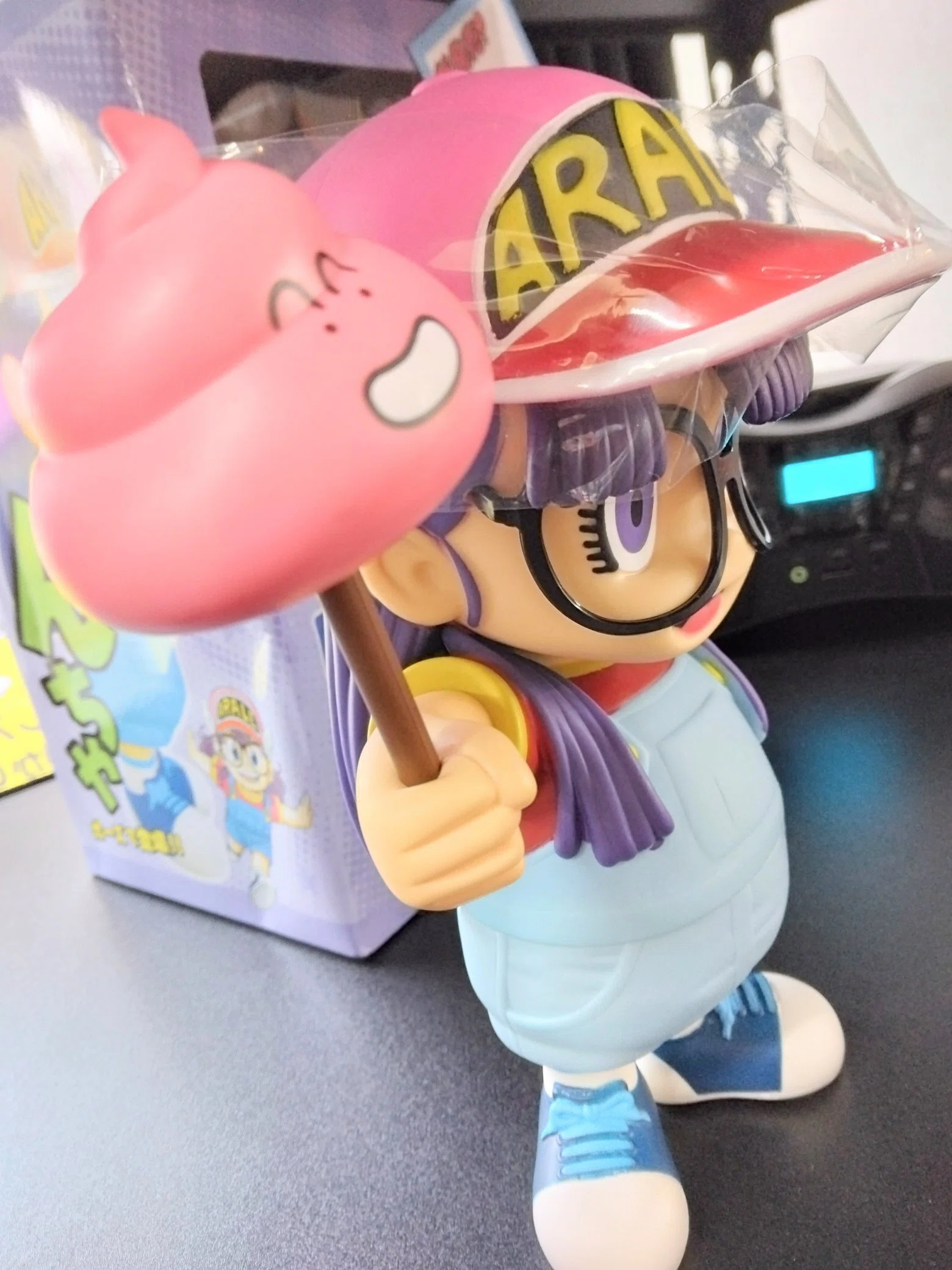🎉新入荷続々！アラレちゃんフィギュア登場＆お得情報満載の店内