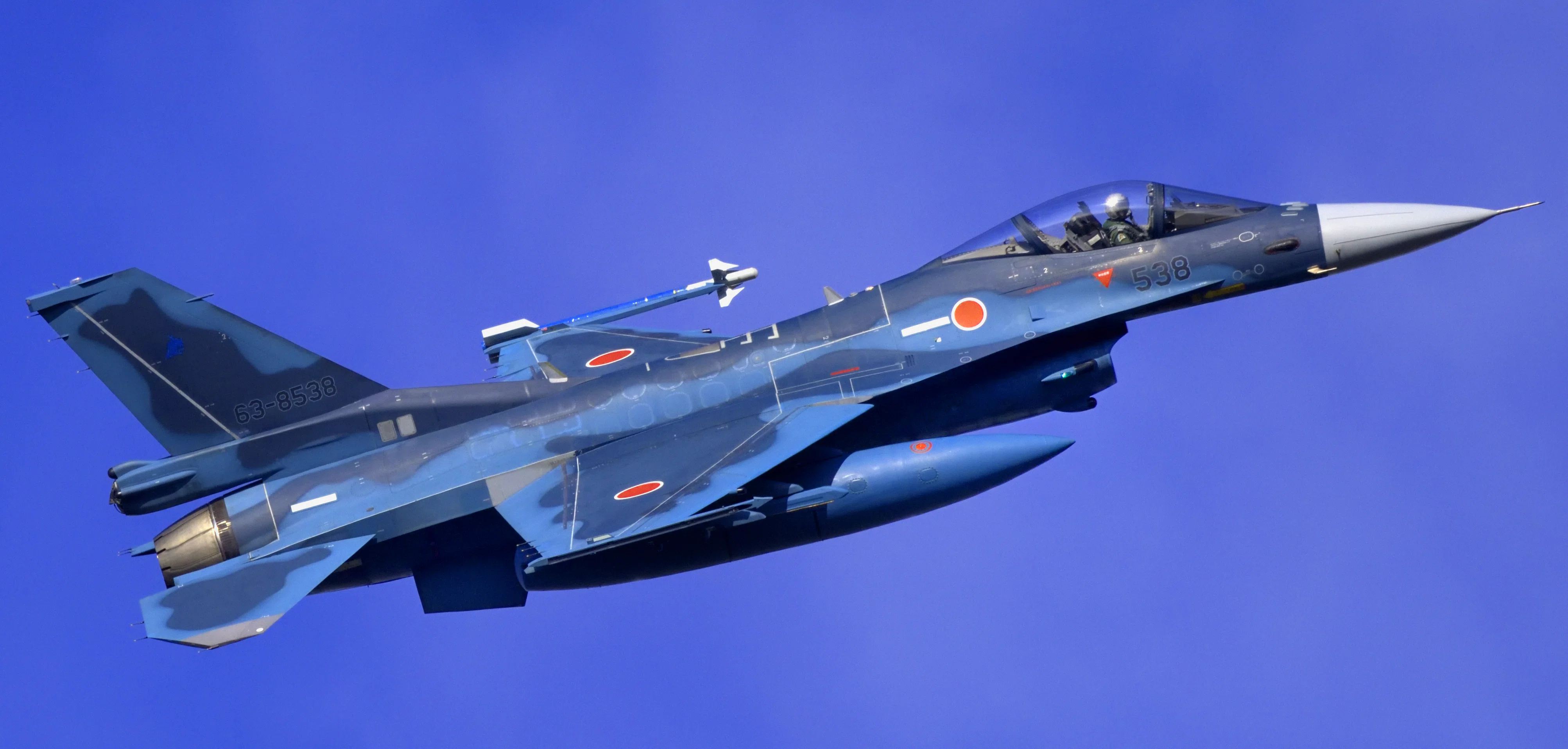 平成の零戦」F-2パイロットに“生真面目さ”が求められる本当の理由