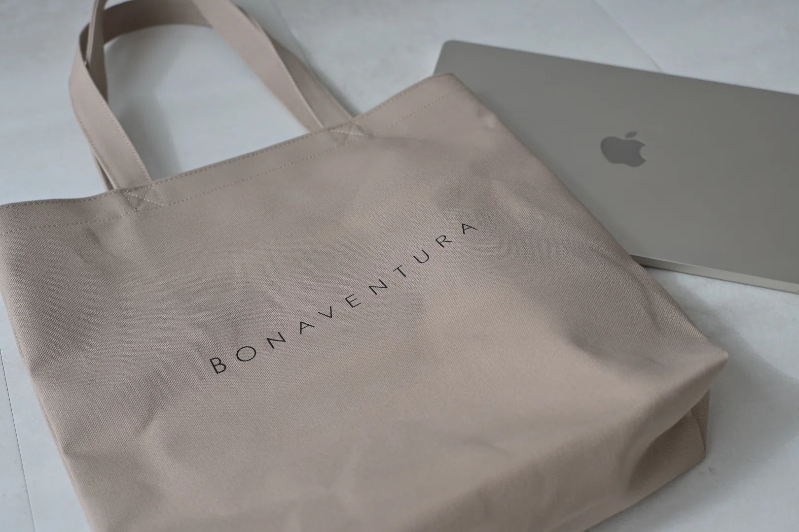 ボナベンチュラのトートバッグでMacBookを持ち歩きたいんです｜あこ