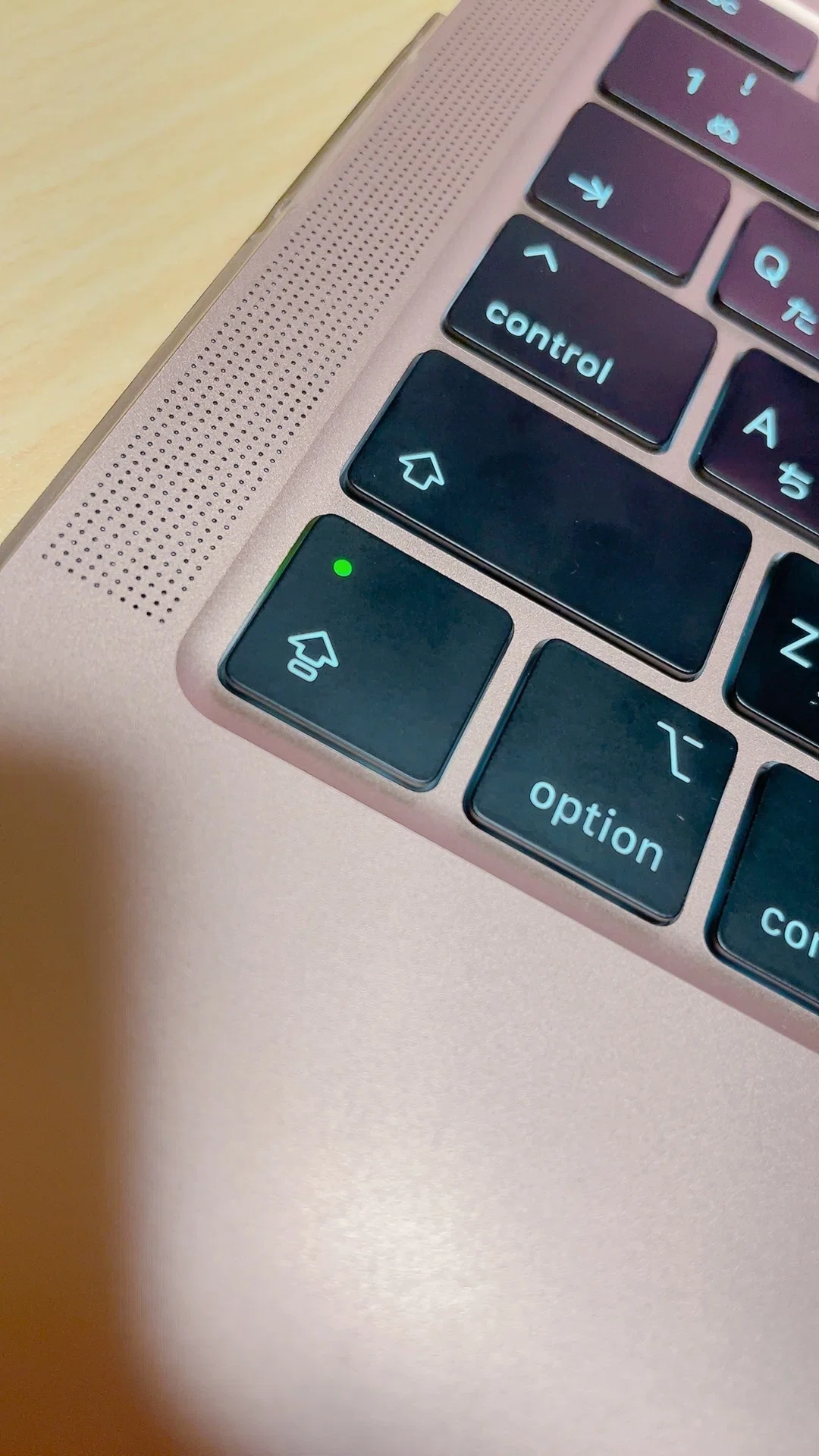 Mac初心者がMacBook Air（M1/8GB・2020）を2年使って感じたこと 【便利