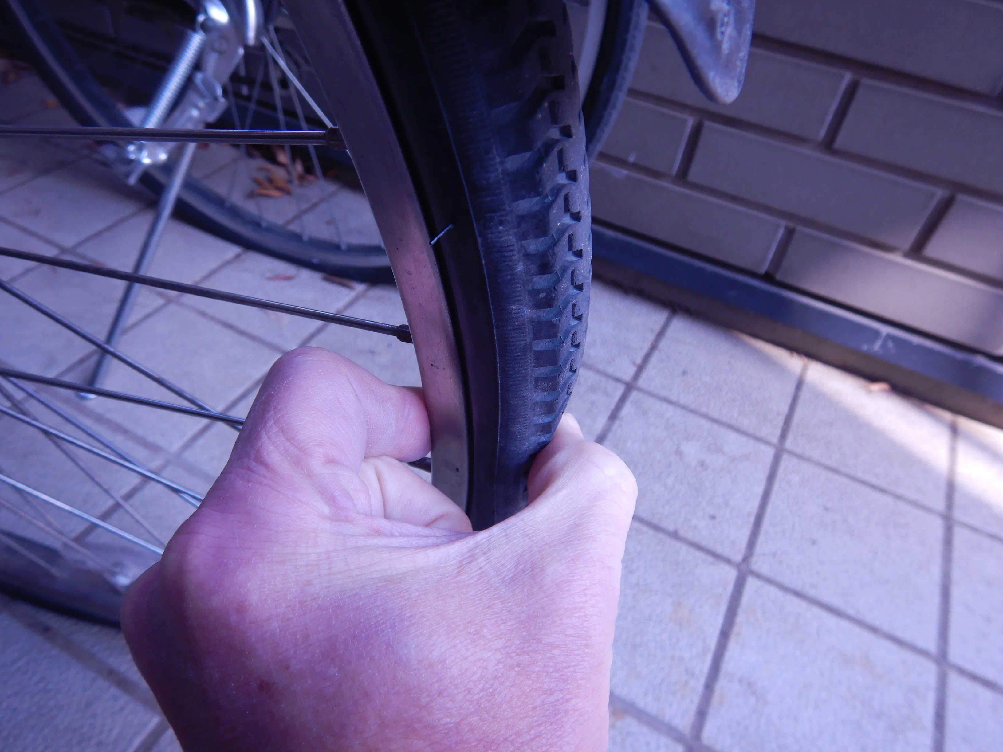 電チャリのパンク修理をやってみた｜yasu