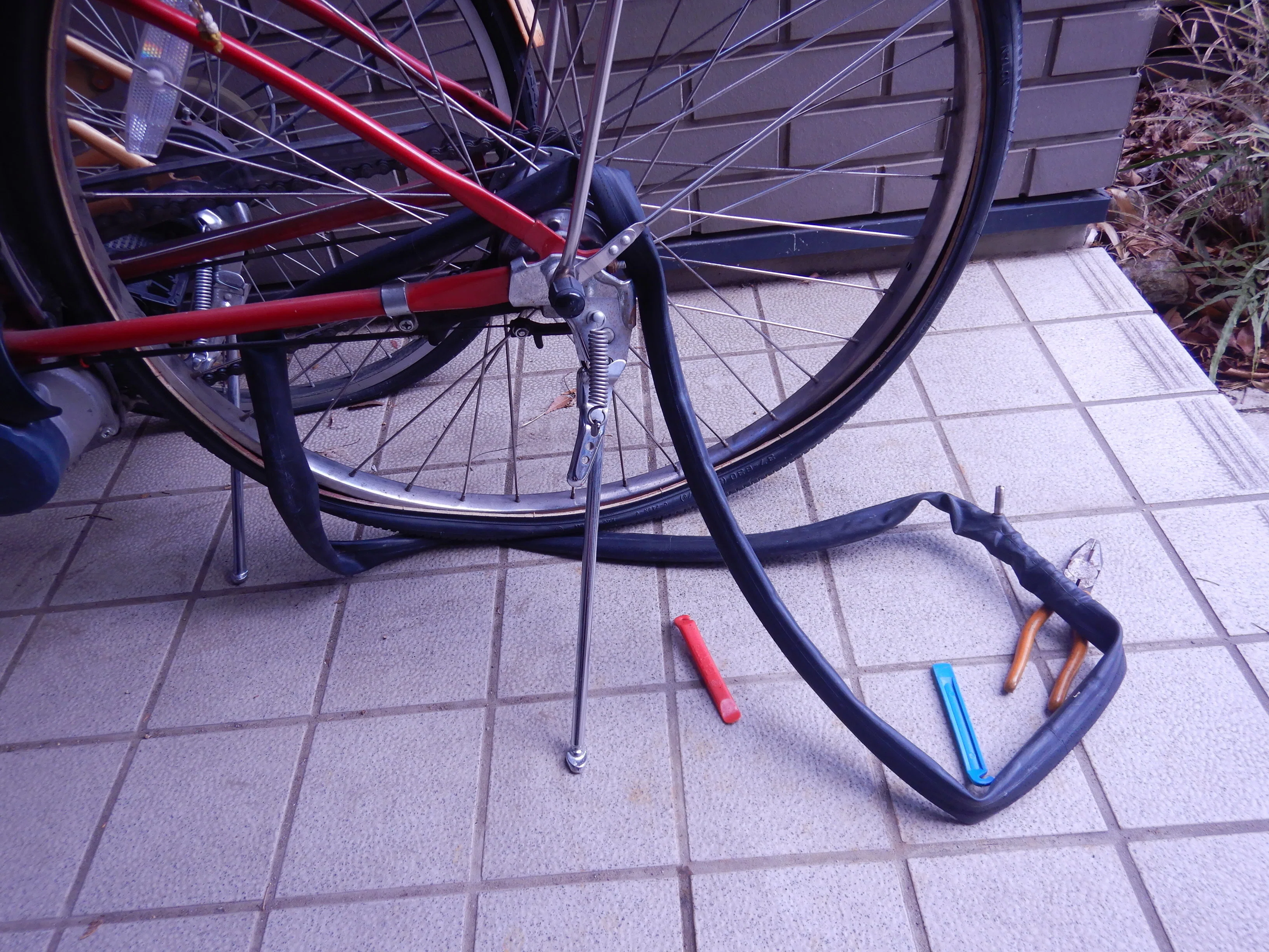 電チャリのパンク修理をやってみた｜yasu