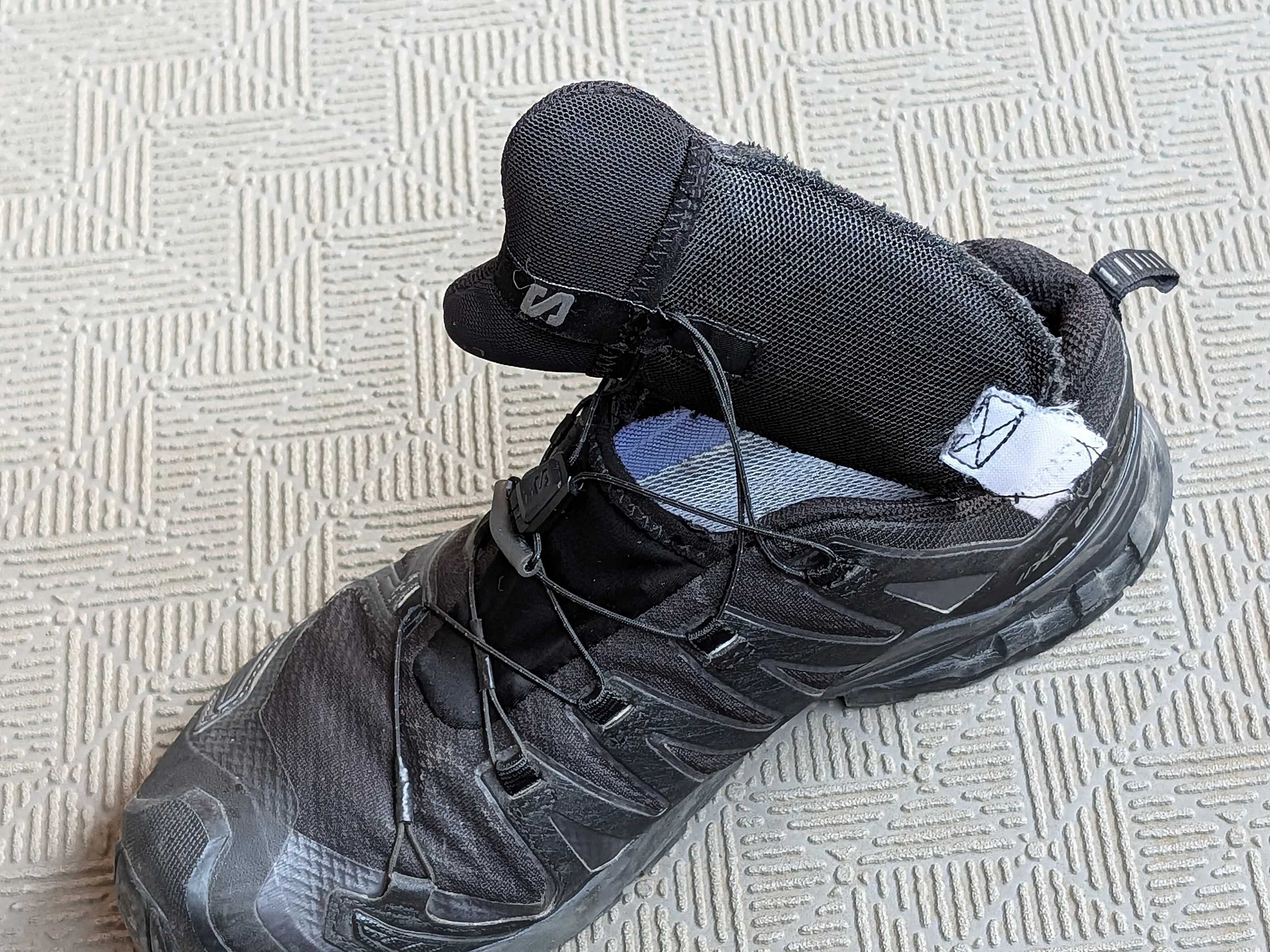 靴👟を買った話：X-ADVENTURE GORE-TEX/Salomon｜たぬ
