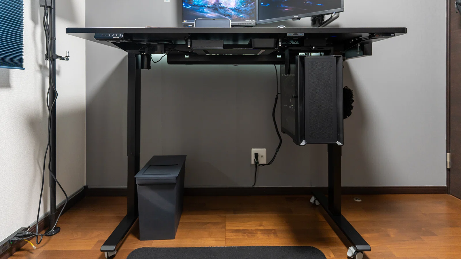 Flexispot EF1 レビュー】今一番コスパのいい電動昇降デスクはコレだ 